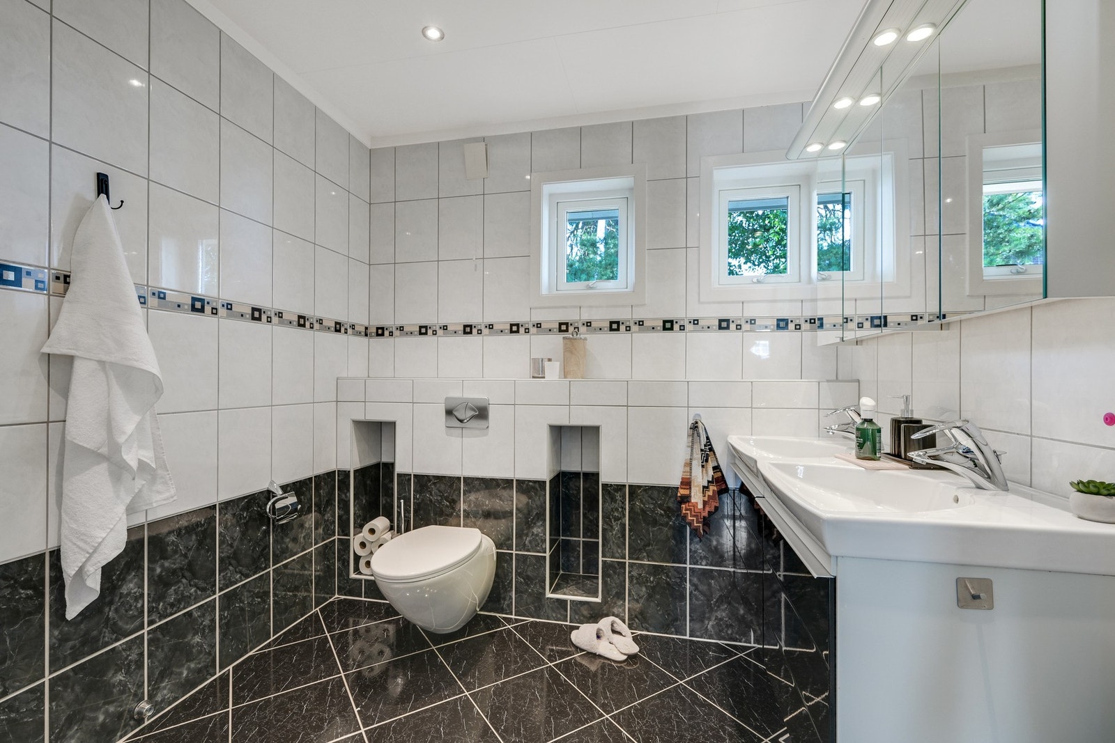 Til slutt i denne etasjen finner vi badet Galleribilde