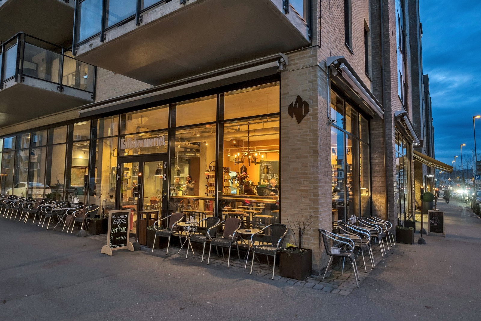 Kort avstand til Kaffebrenneriet Galleribilde