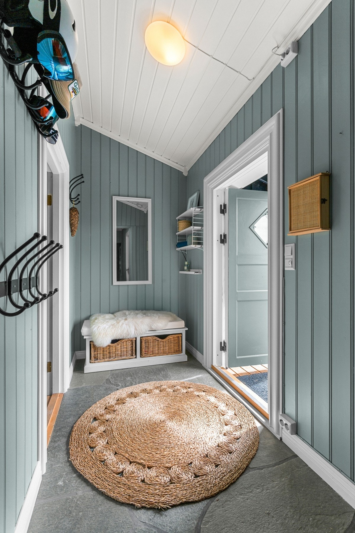 Gang/ entre med oppheng. Galleribilde