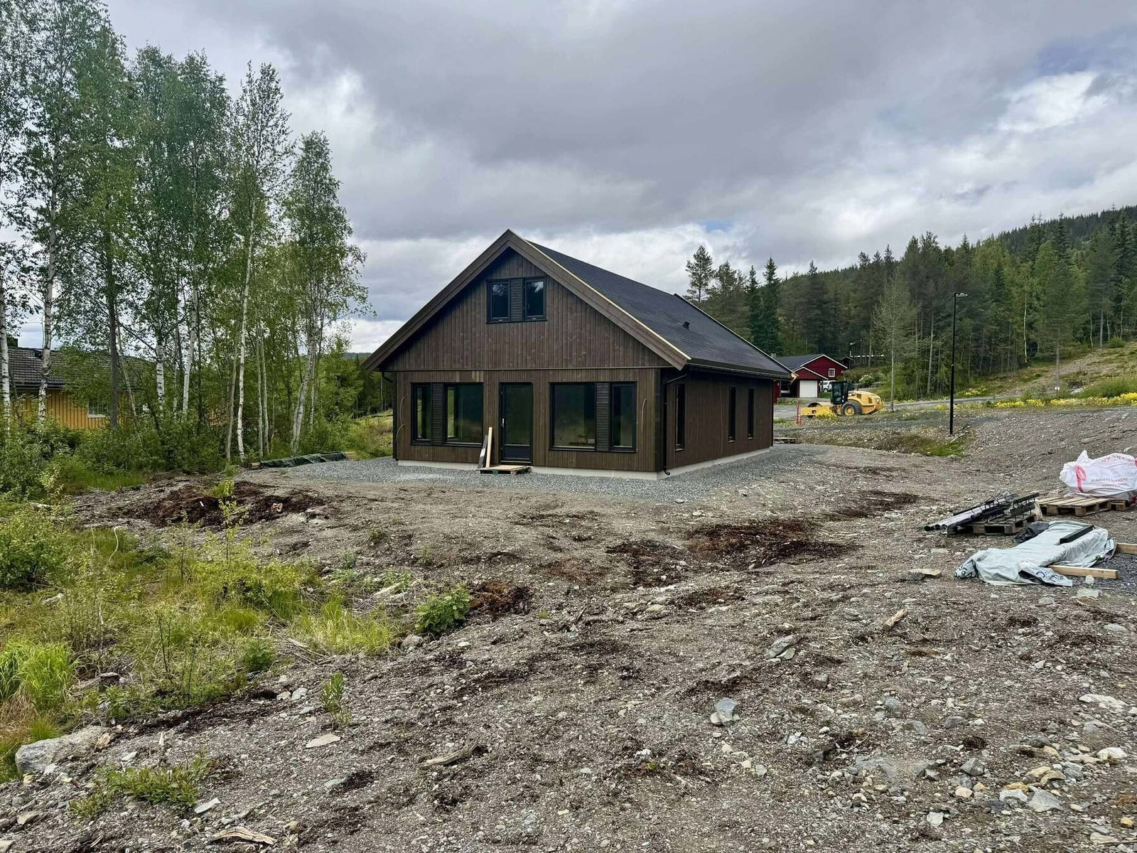 Beliggenheten kombinerer det beste av natur og tilgjengelighet. Galleribilde