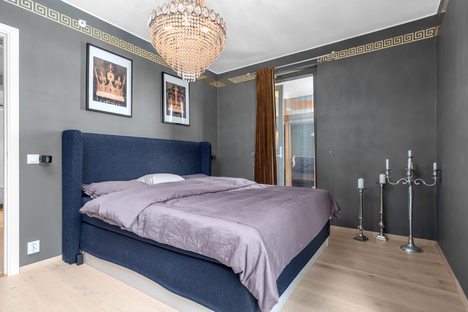 Hovedsoverommet er av god størrelse med sine 14 kvadratmeter. Galleribilde