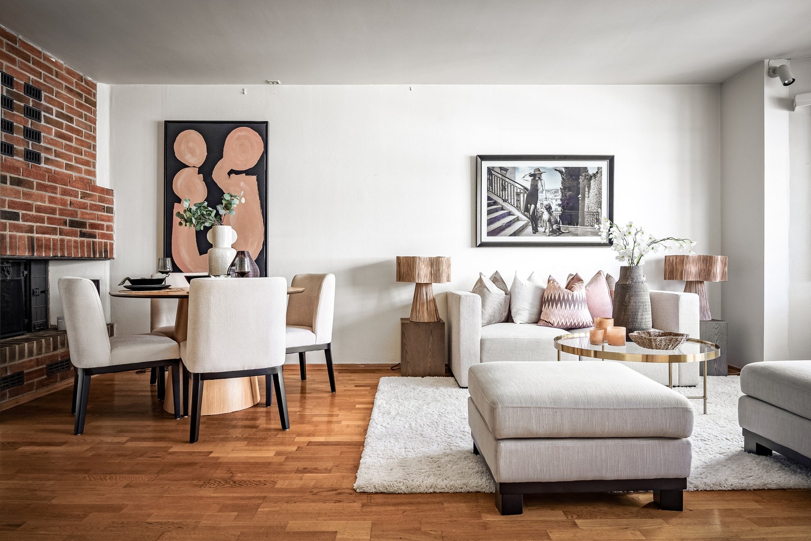 Leiligheten har en ettertraktet og sentral beliggenhet på Majorstuen. Galleribilde