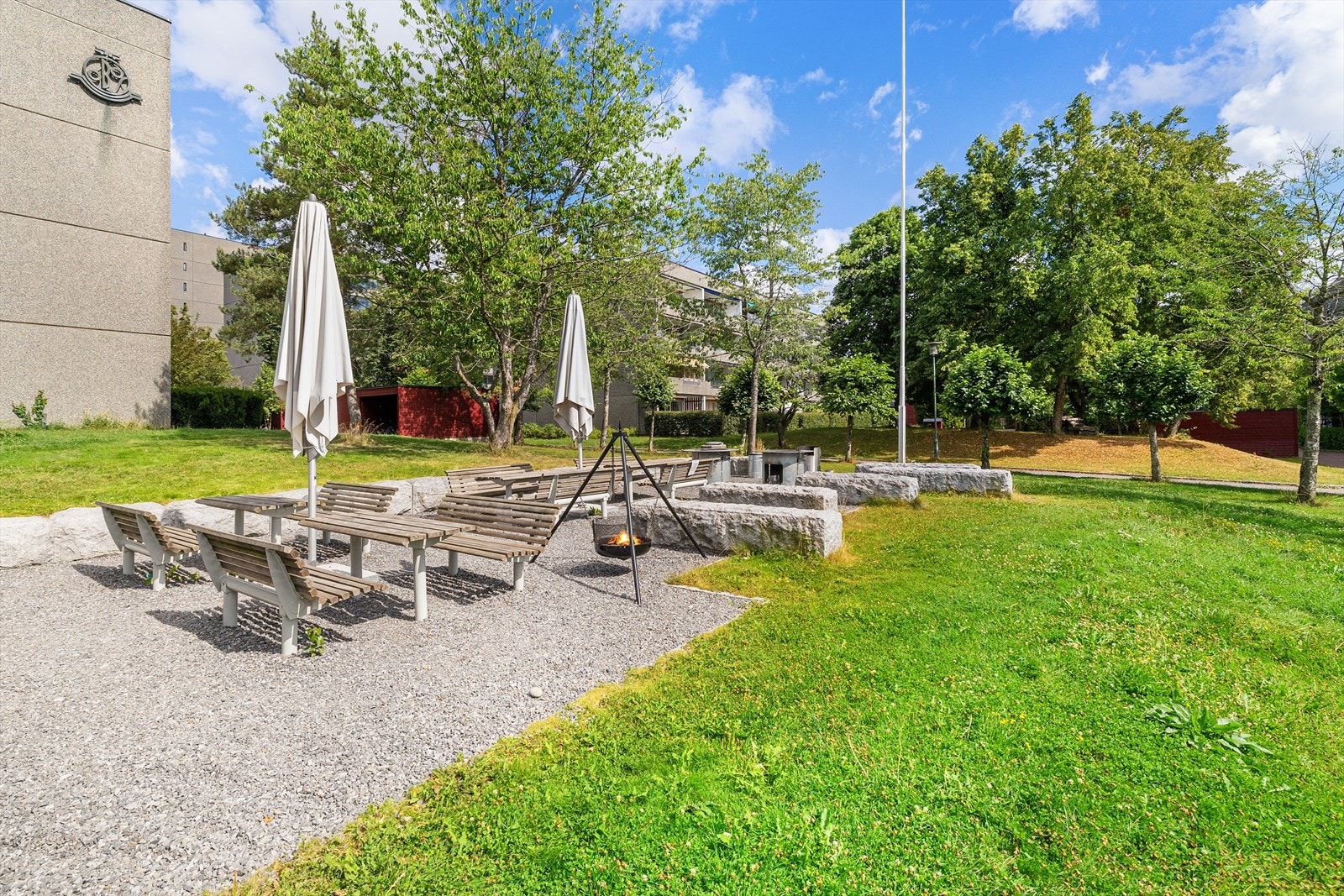 Borettslagets hyggelige grillplass Galleribilde