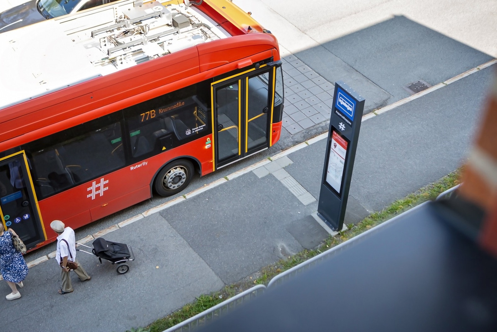 Kollektiv transport i umiddelbar nærhet. Galleribilde