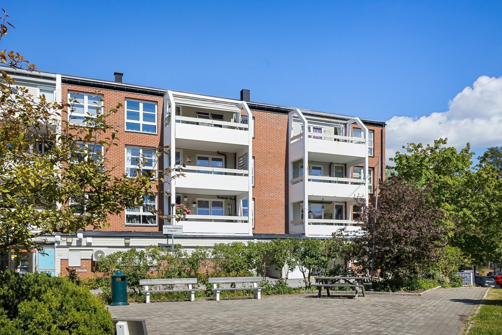 Fasade. Galleribilde