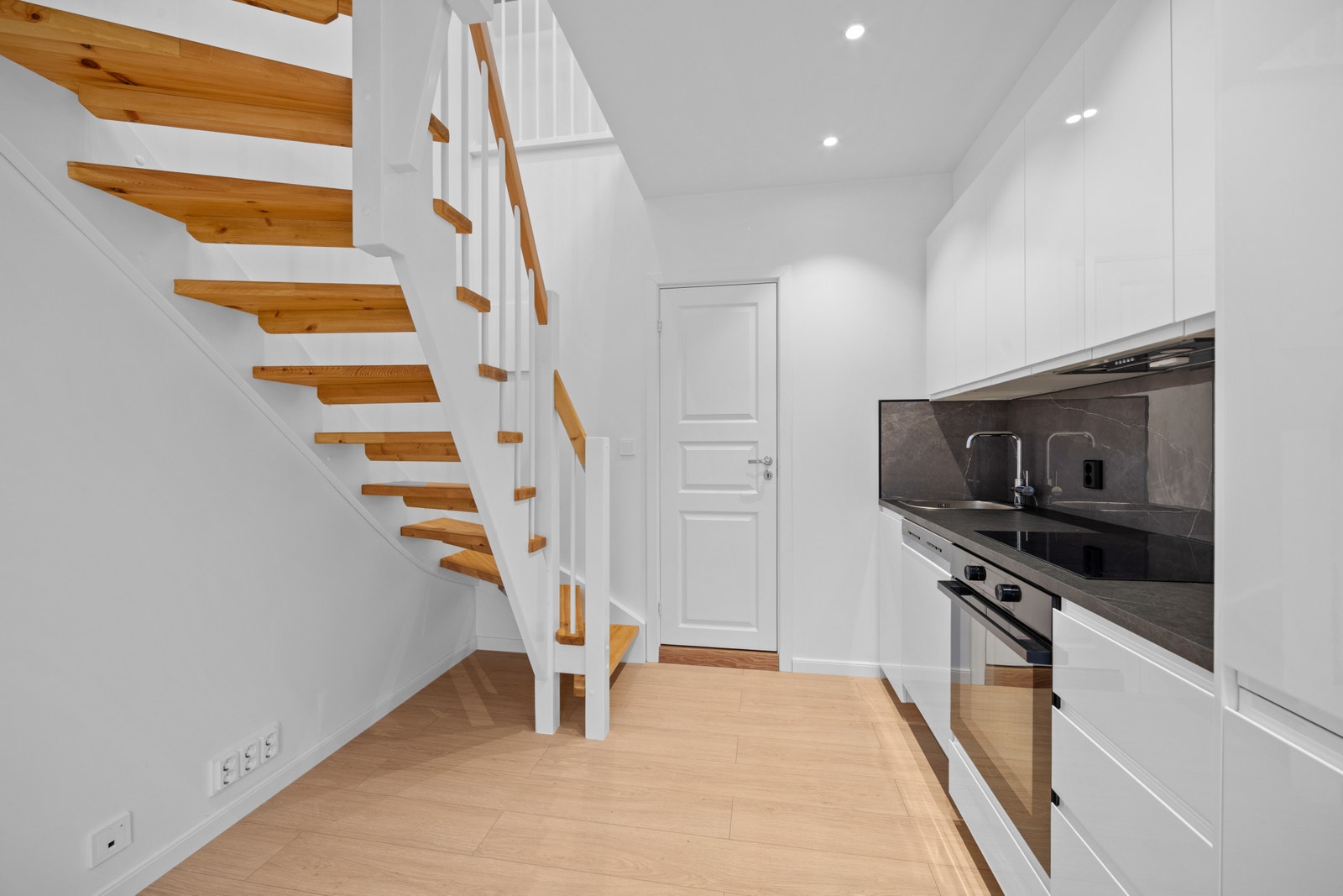 Åpen stue / kjøkken-løsning Galleribilde