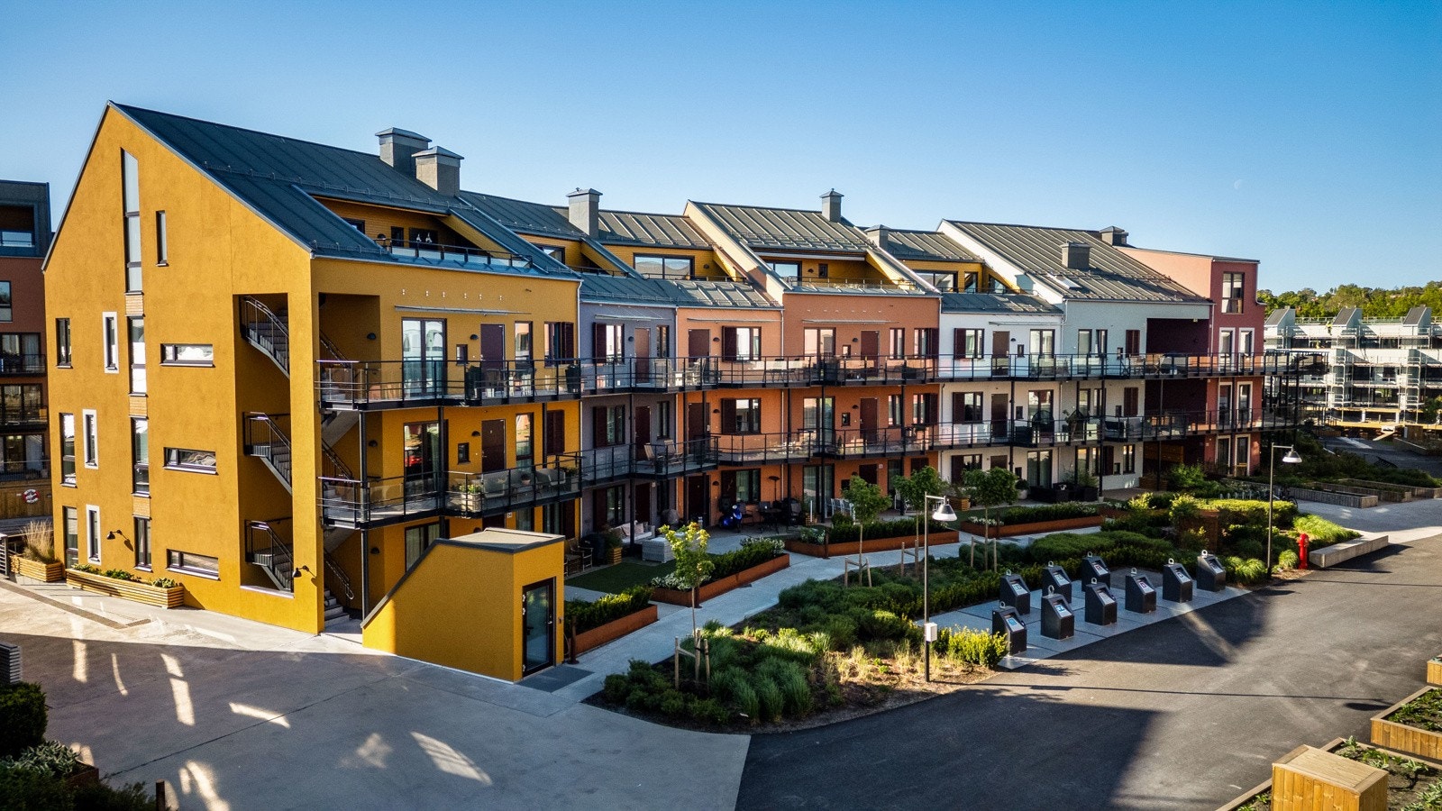 Leiligheten var nyoppført i 2022 og ligger flott til i vannkanten ved Agnes Brygge. Galleribilde