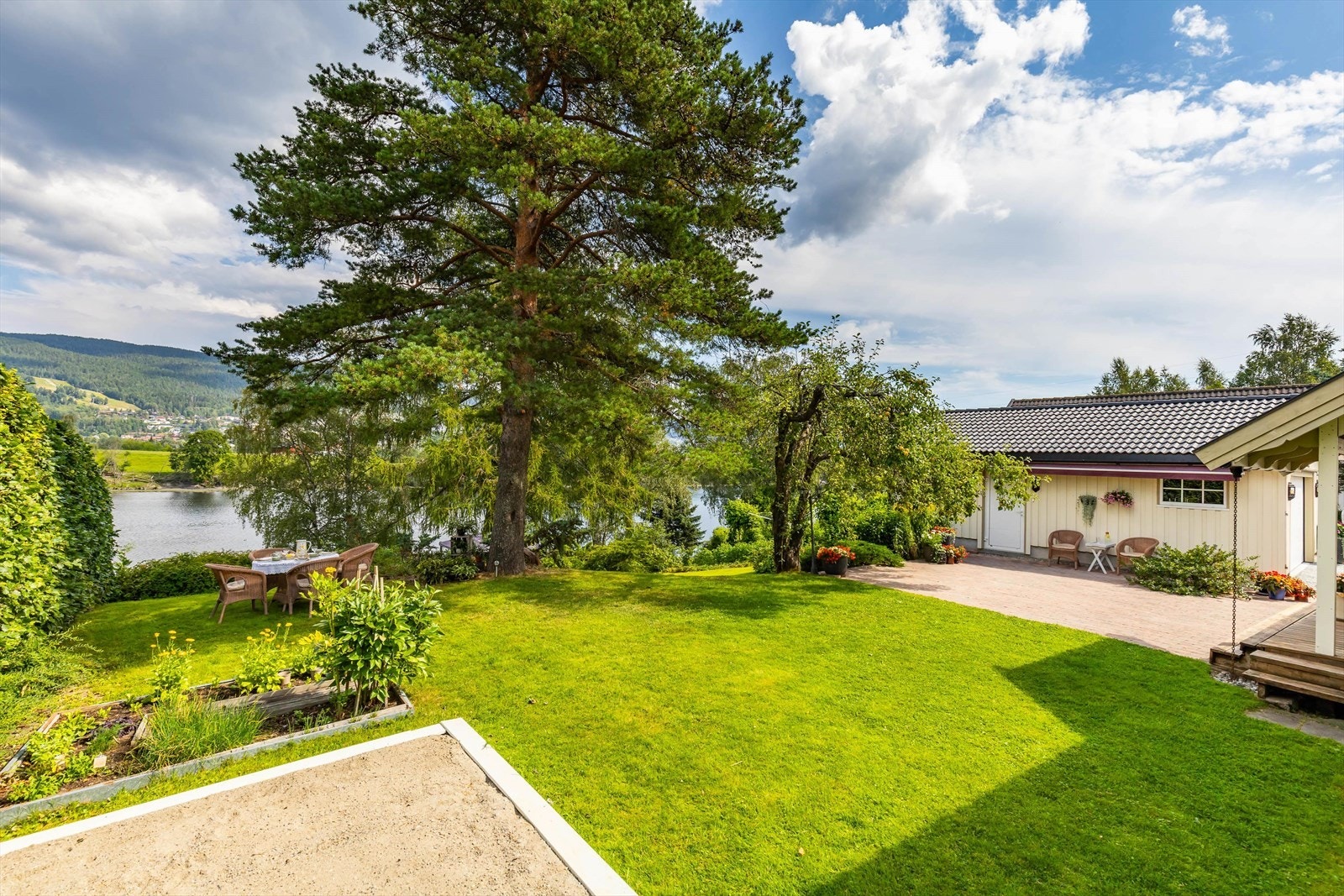 Her er det helt usjenert og deilig Galleribilde