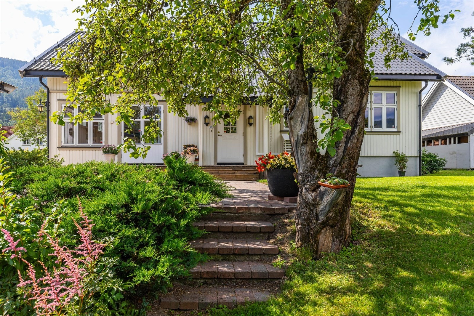 Huset gir ett herskapelig inntrykk Galleribilde