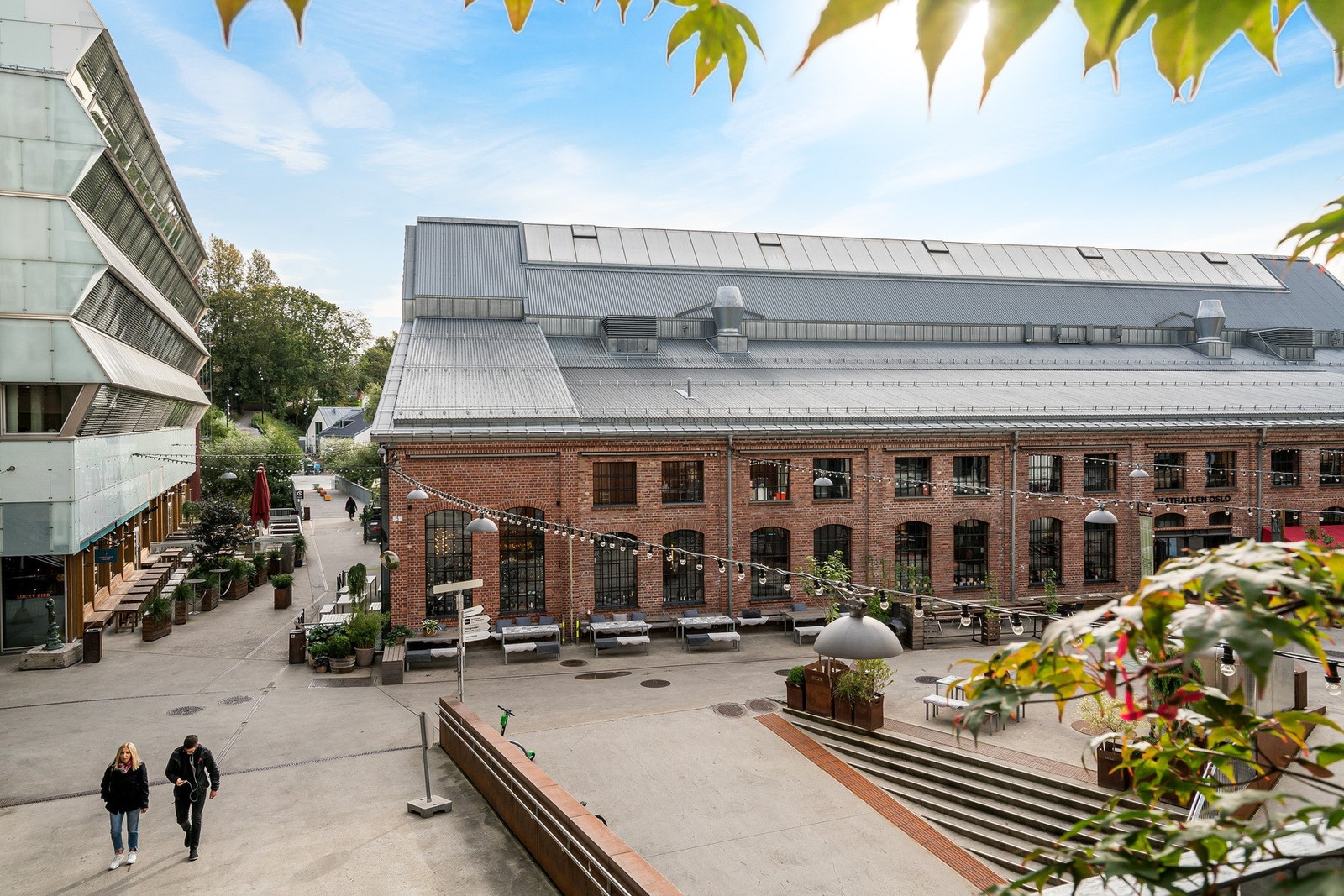 Vulkan og mathallen ligger i umiddelbar nærhet Galleribilde