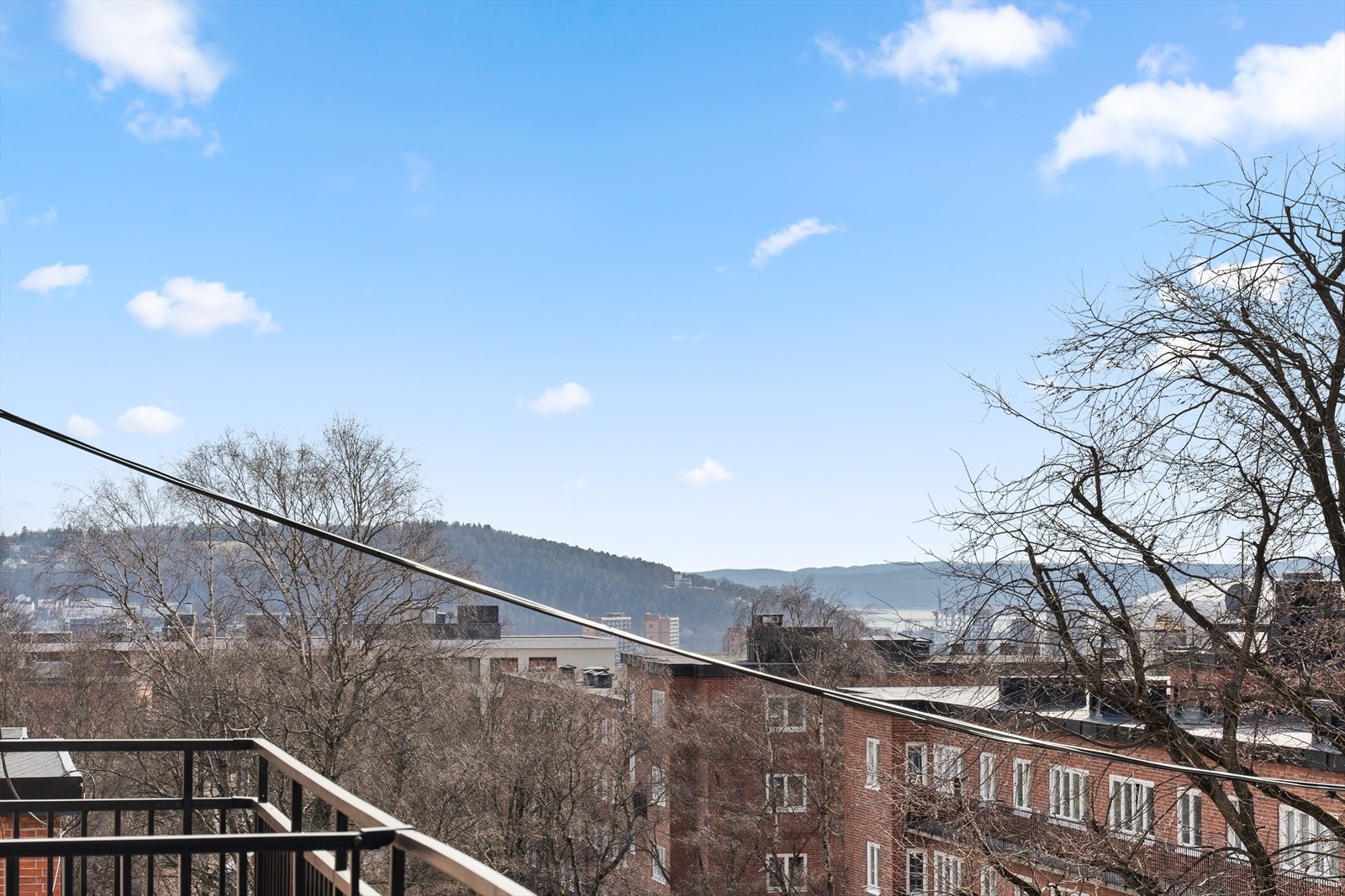 Balkongen byr på en utsikt få kan måle seg med! Galleribilde