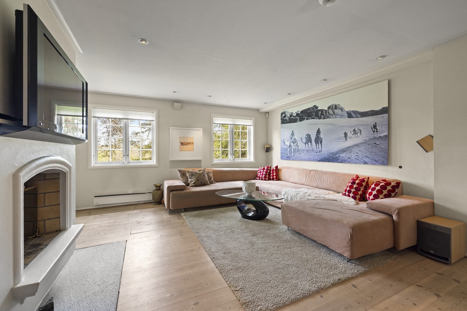 Eiendommen fremstår velholdt og i tidsmessig stand, dog med behov for noe oppgradering Galleribilde