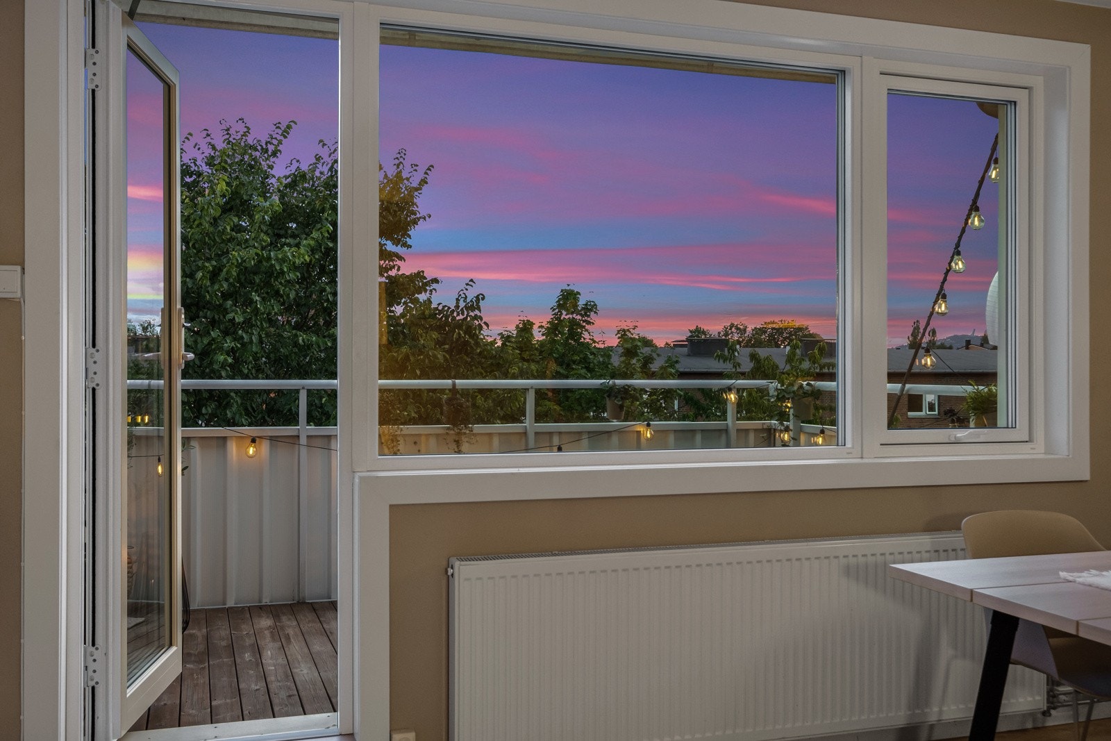 Det er meget gode solforhold i boligen. Galleribilde