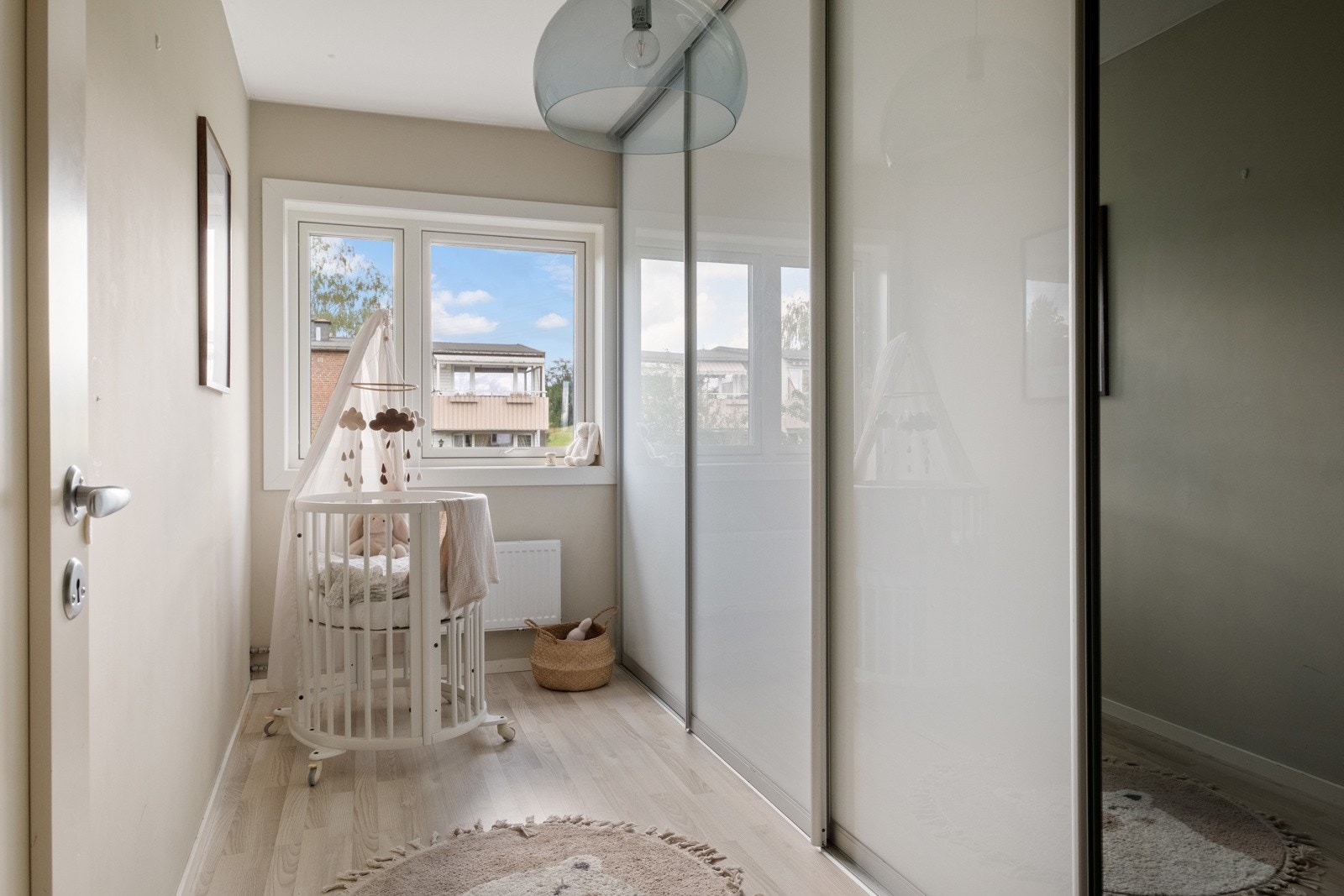 To gode soverom gjør det enkelt å tilpasse boligen til ulike livsfaser. Galleribilde