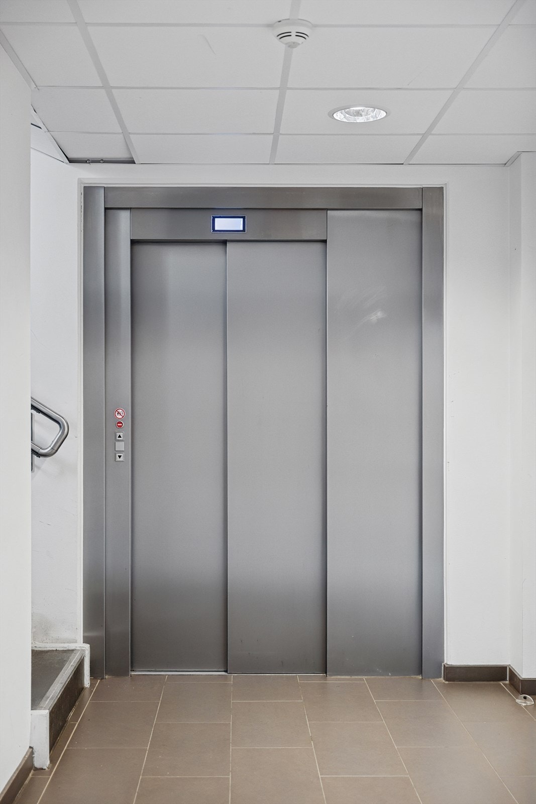 Praktisk heisadkomst gjør at leiligheten passer alle aldersgrupper. Galleribilde