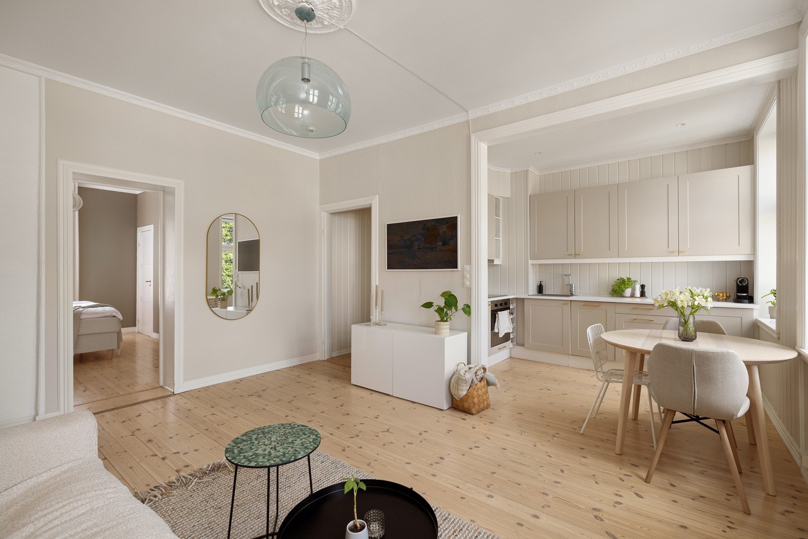 Det er mulighet for peis i leiligheten. Galleribilde