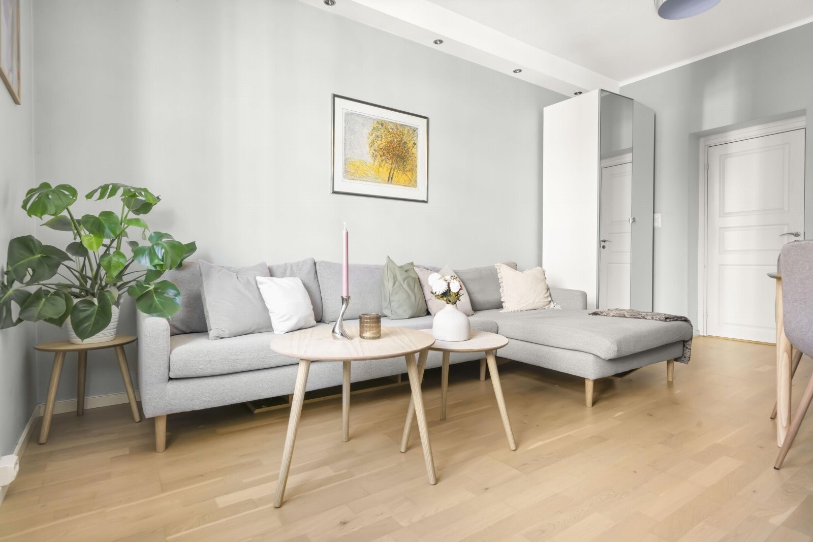 Varmtvann, kabel-TV og internett er inkludert i fellesutgiftene. Galleribilde