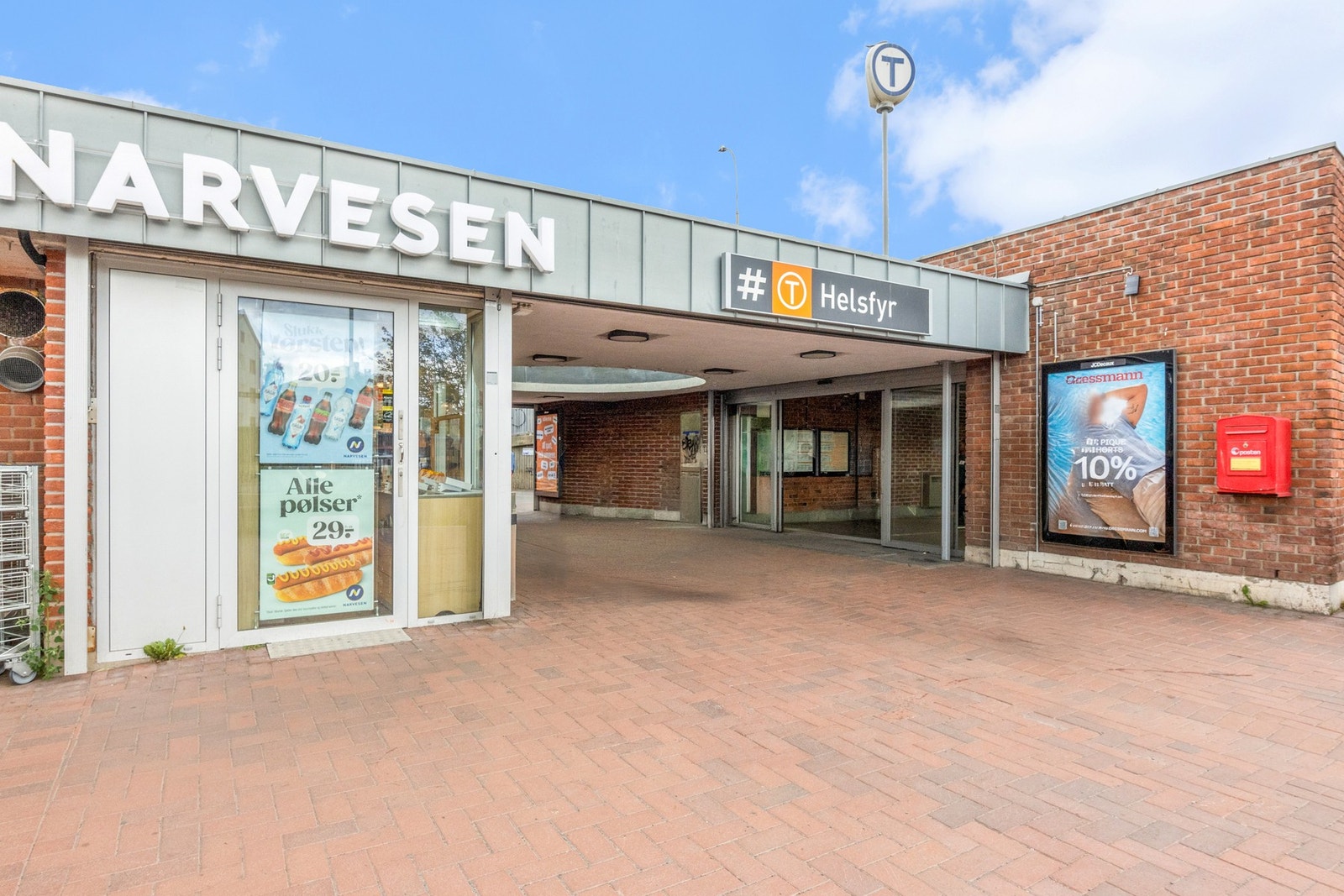 Eiendommen ligger i et område med gode kollektivmuligheter Galleribilde