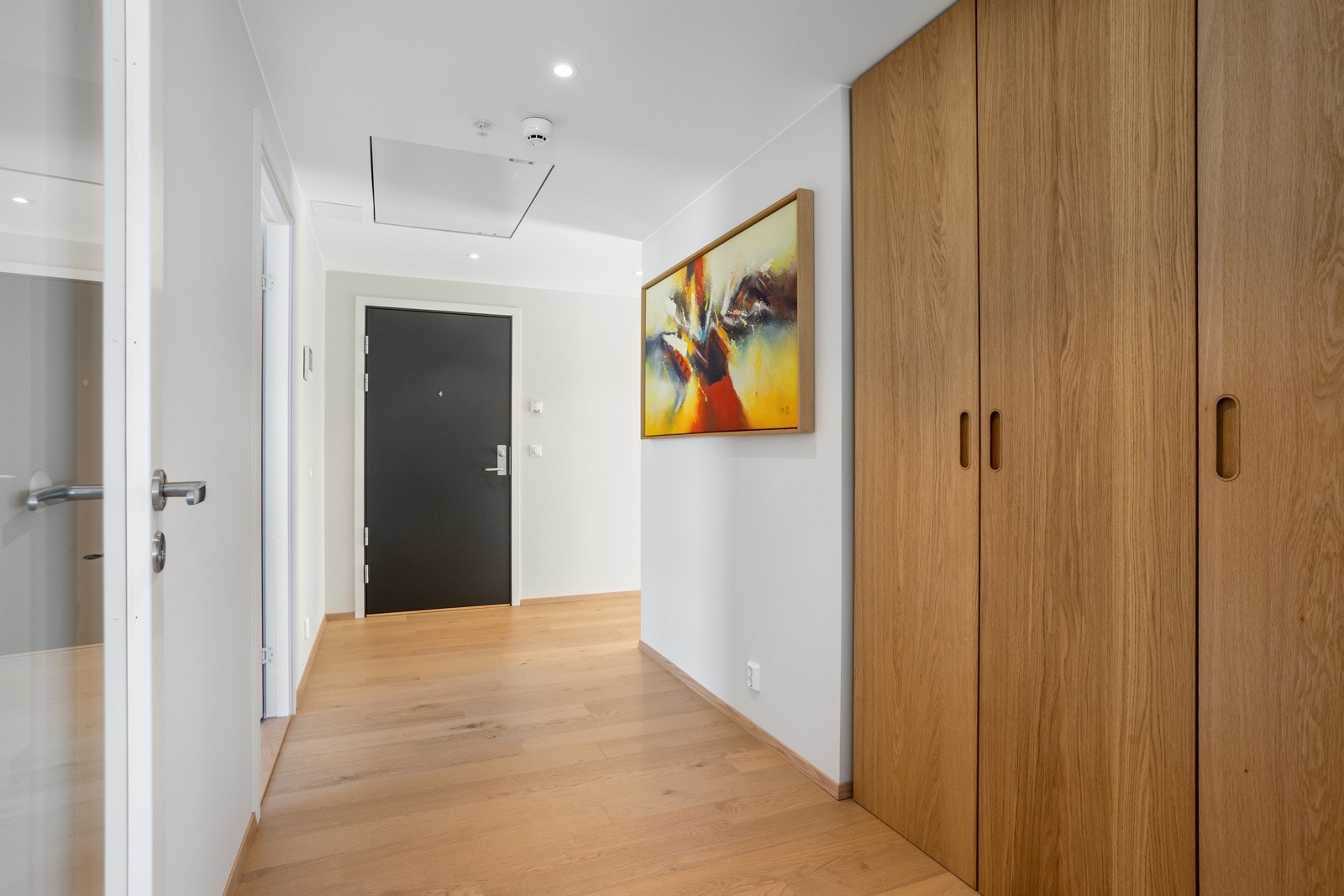 Entré / hall (garderobe medfølger) Galleribilde