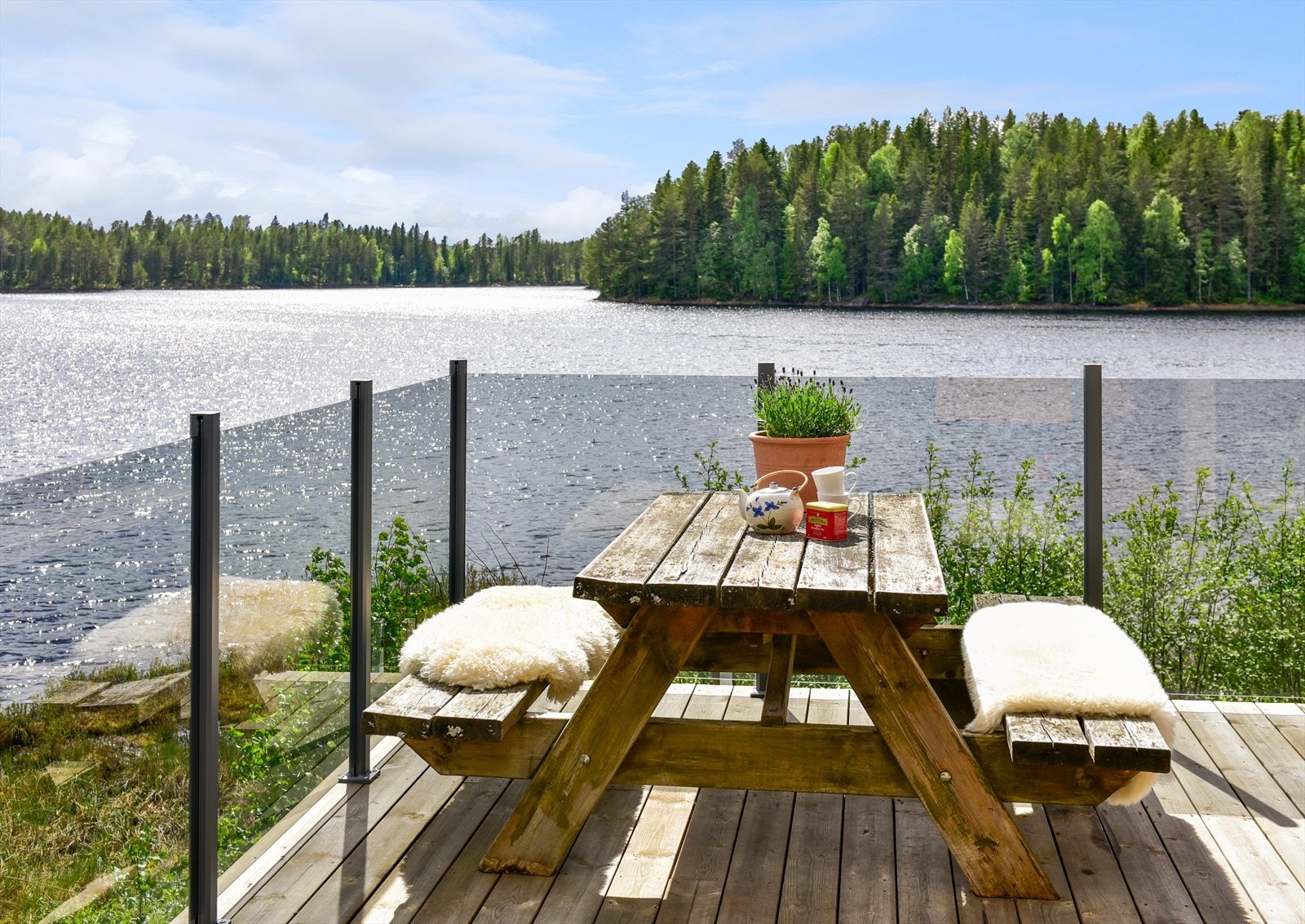 Nok ute... Nå en tur inn i hytta! Galleribilde