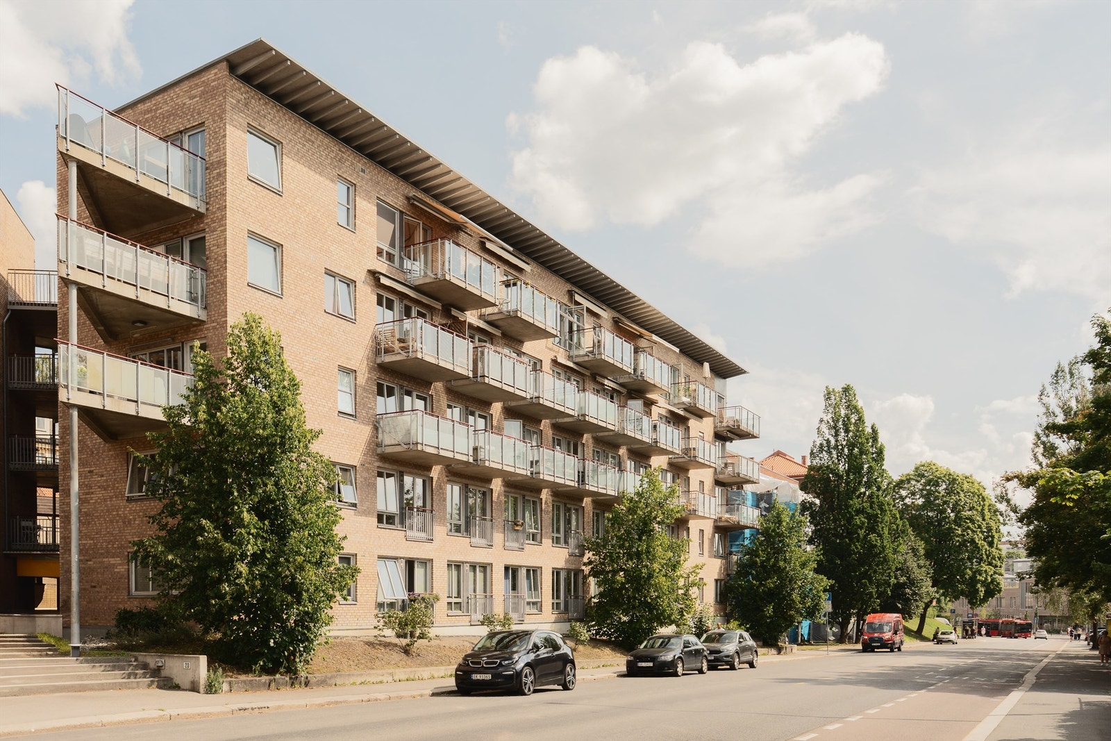 Arendalsgata 20C ligger sentralt midt i hjertet av Sagene med et godt utvalg av servicetilbud i umiddelbar nærhet. Galleribilde