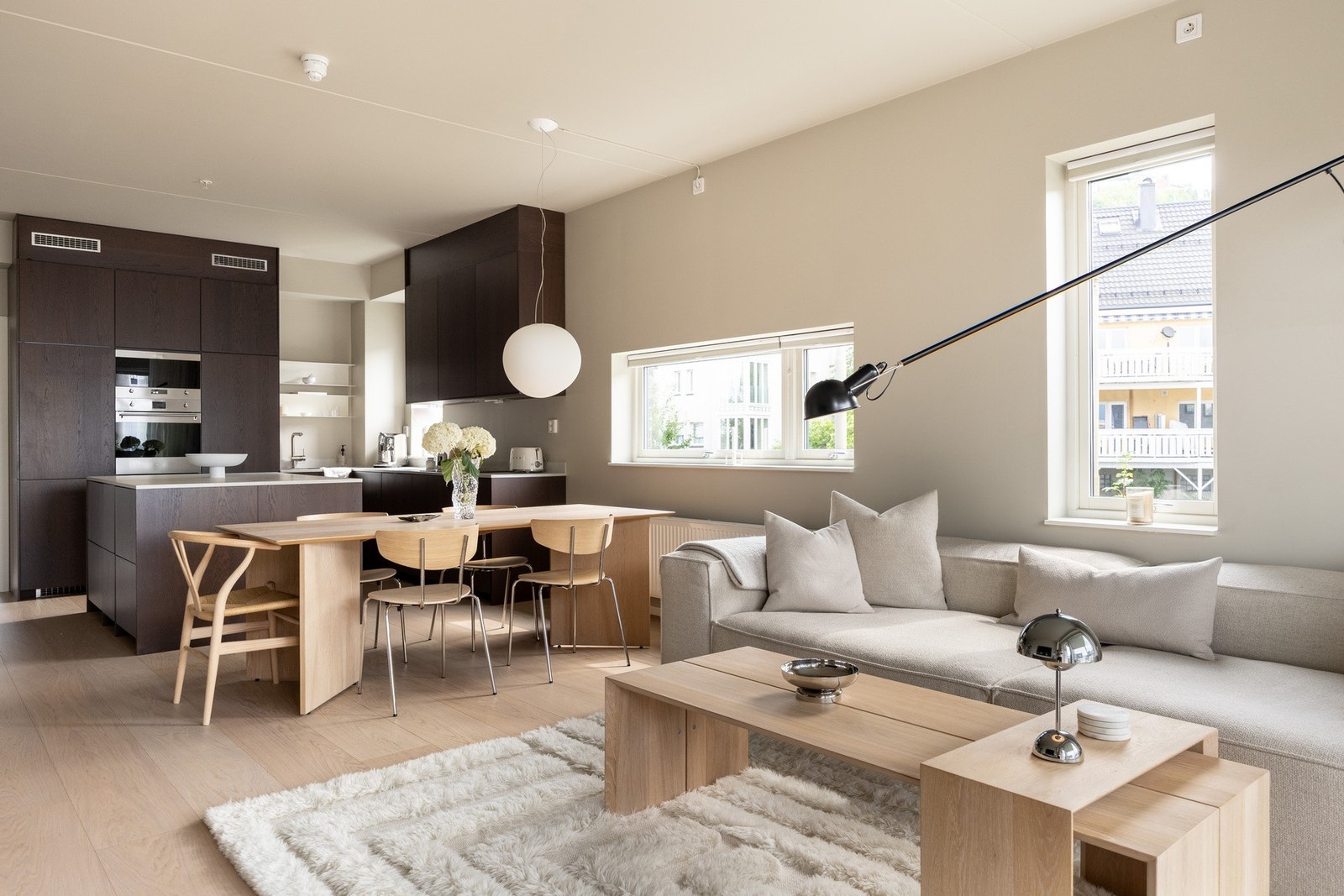 Leiligheten byr på flere lekre detaljer og har en svært etterspurt beliggenhet i Kværnerbyen. Galleribilde