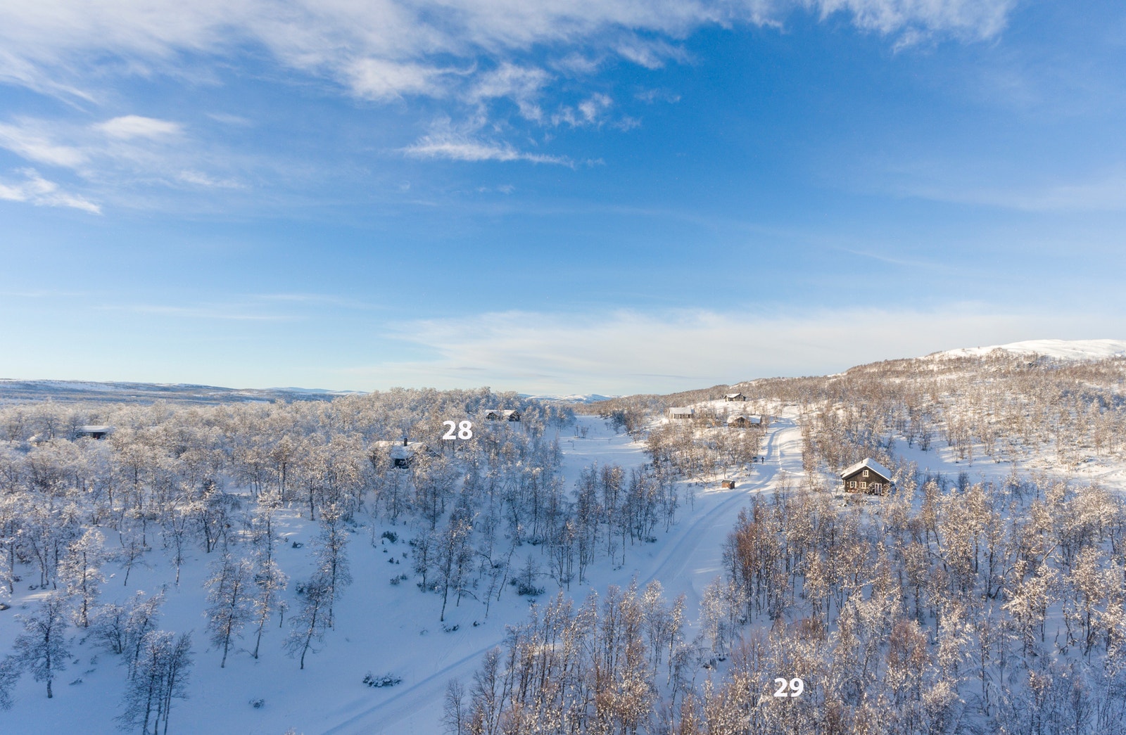Storhaugveien 28 måler romslige 1351 m2 Galleribilde