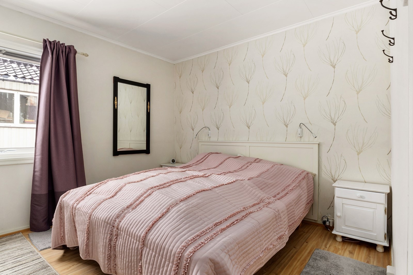 Soverom 1 av 3 Galleribilde