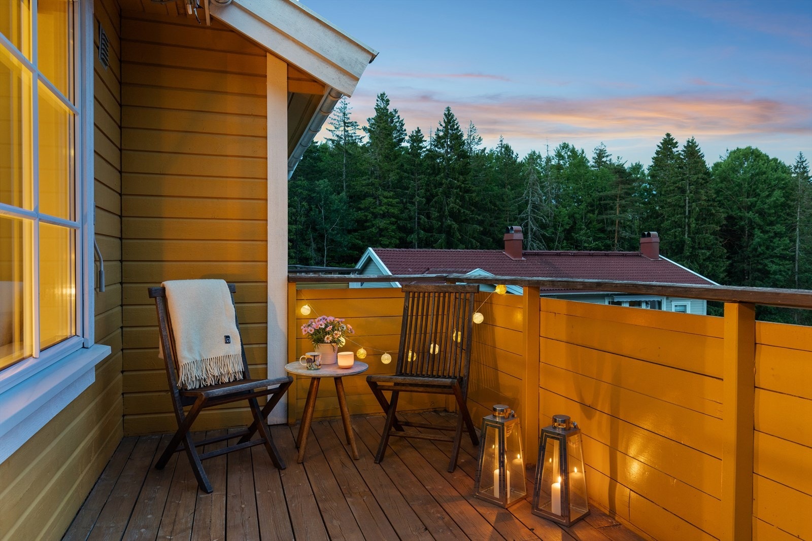 Leiligheten har utgang til en veranda på ca. 11 kvm fra stuen. Galleribilde