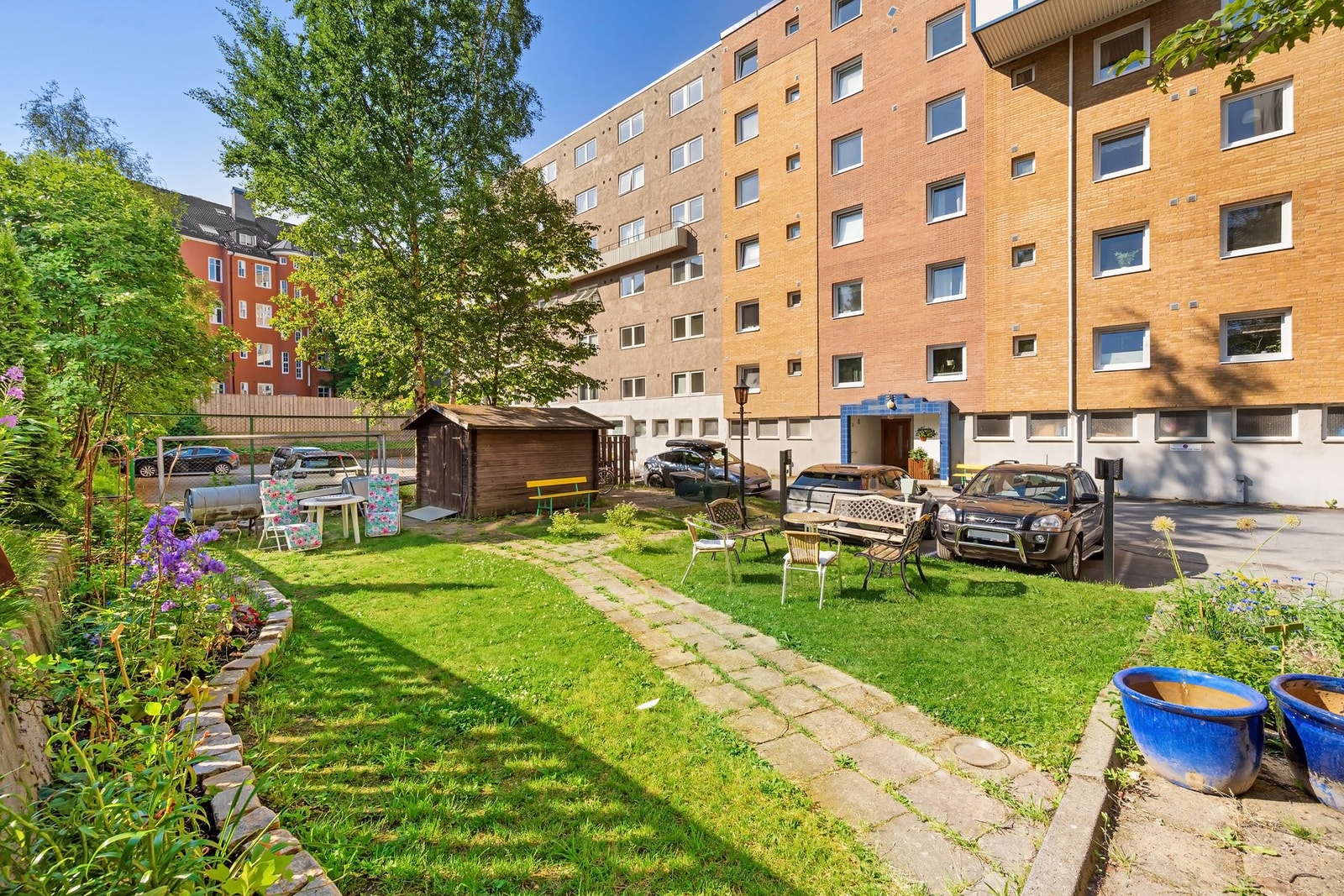 Her har du mulighet til å bo svært sentralt, men skjermet i nærheten av byens studiesteder og store arbeidsinstitusjoner. Galleribilde