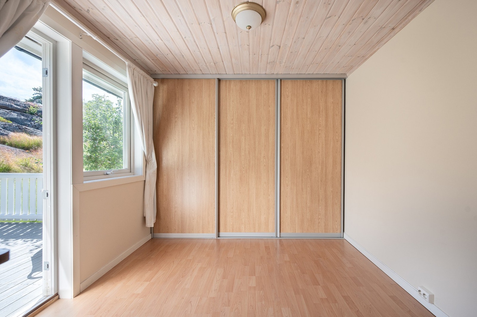 Soverom 2 ved entrèen Galleribilde