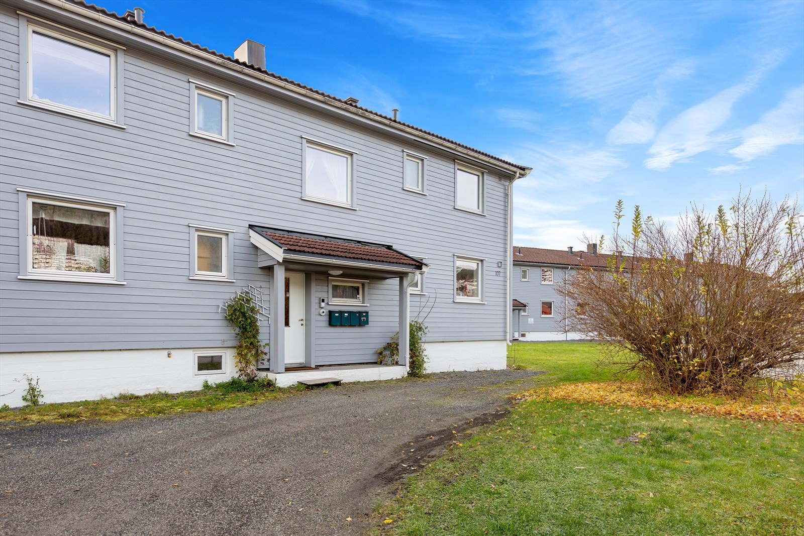 Verdt å nevne er at fasadene nylig er malt. Galleribilde