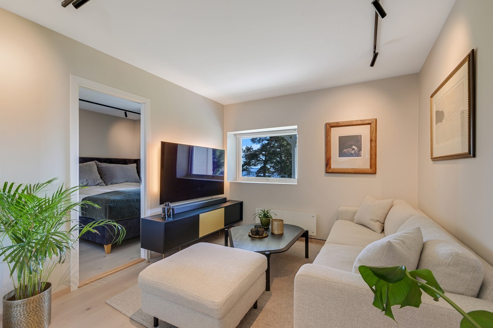 Gjennomgående stil gir et moderne og pent helhetsuttrykk. Galleribilde