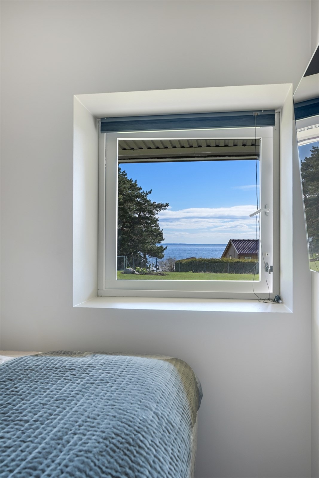 Lekker sjøutsikt fra soverommet. Galleribilde