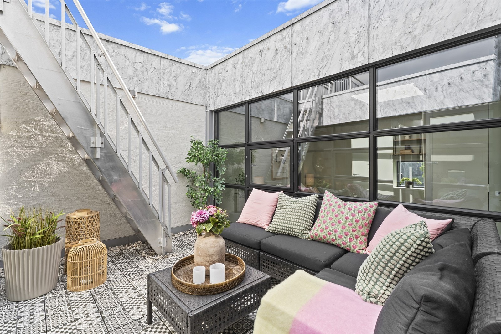 Dette er det perfekte stedet for å sette seg ned og slappe av, samtidig som det er et sentrum for hyggelige sosiale sammenkomster Galleribilde