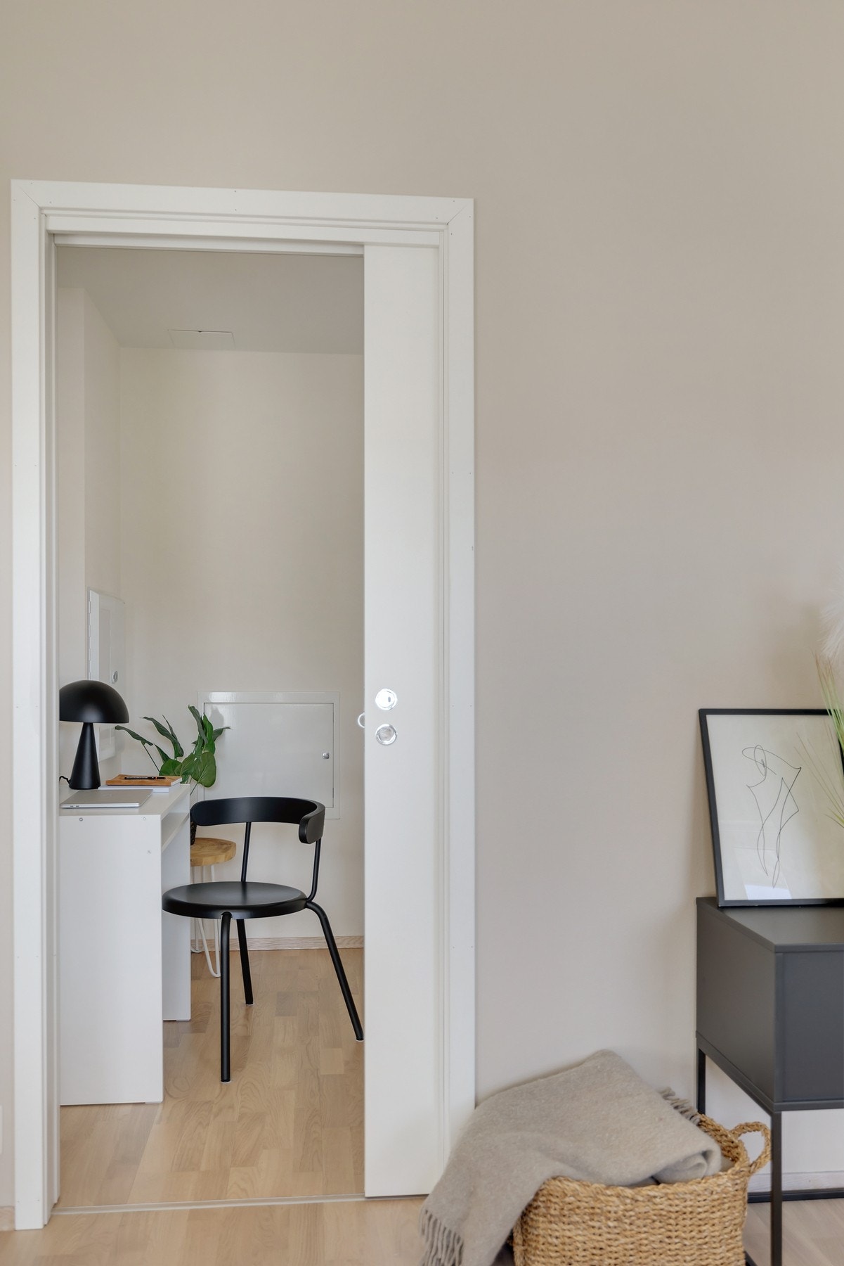 Boligen har også en innvendig bod med gode muligheter for oppbevaring Galleribilde