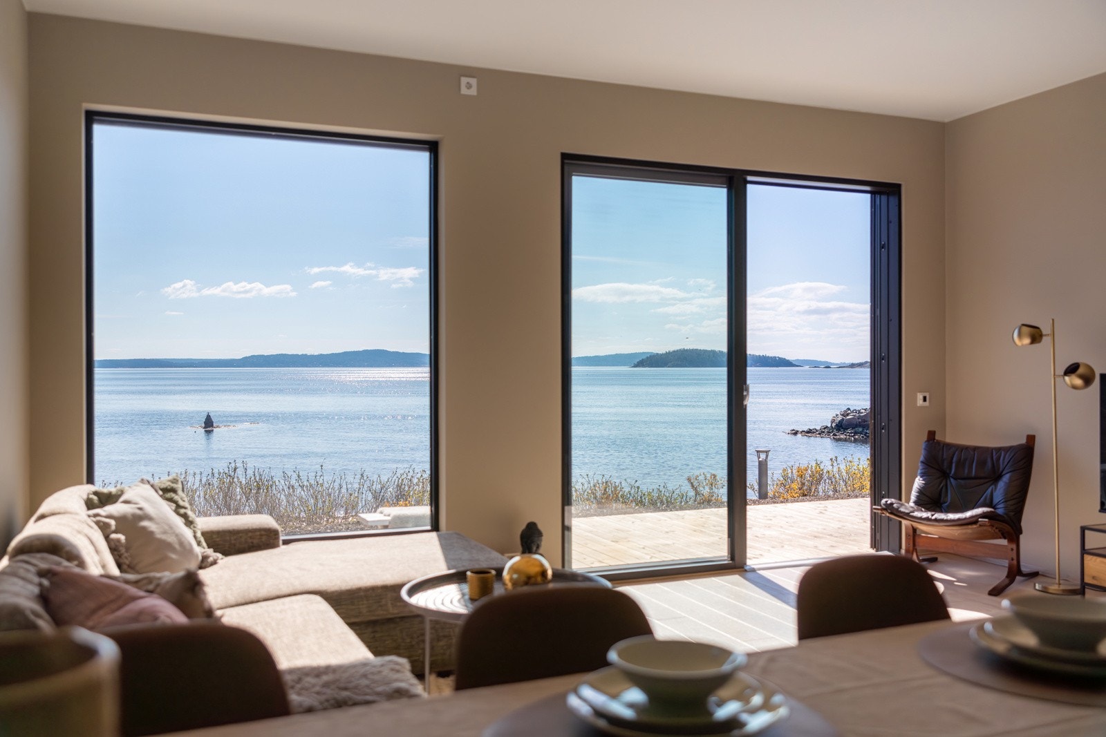 Fantastisk fristedsperle helt i front i Fabrikkveien 53. Presenter av Anders Wekre ved EIE Majorstuen. Galleribilde