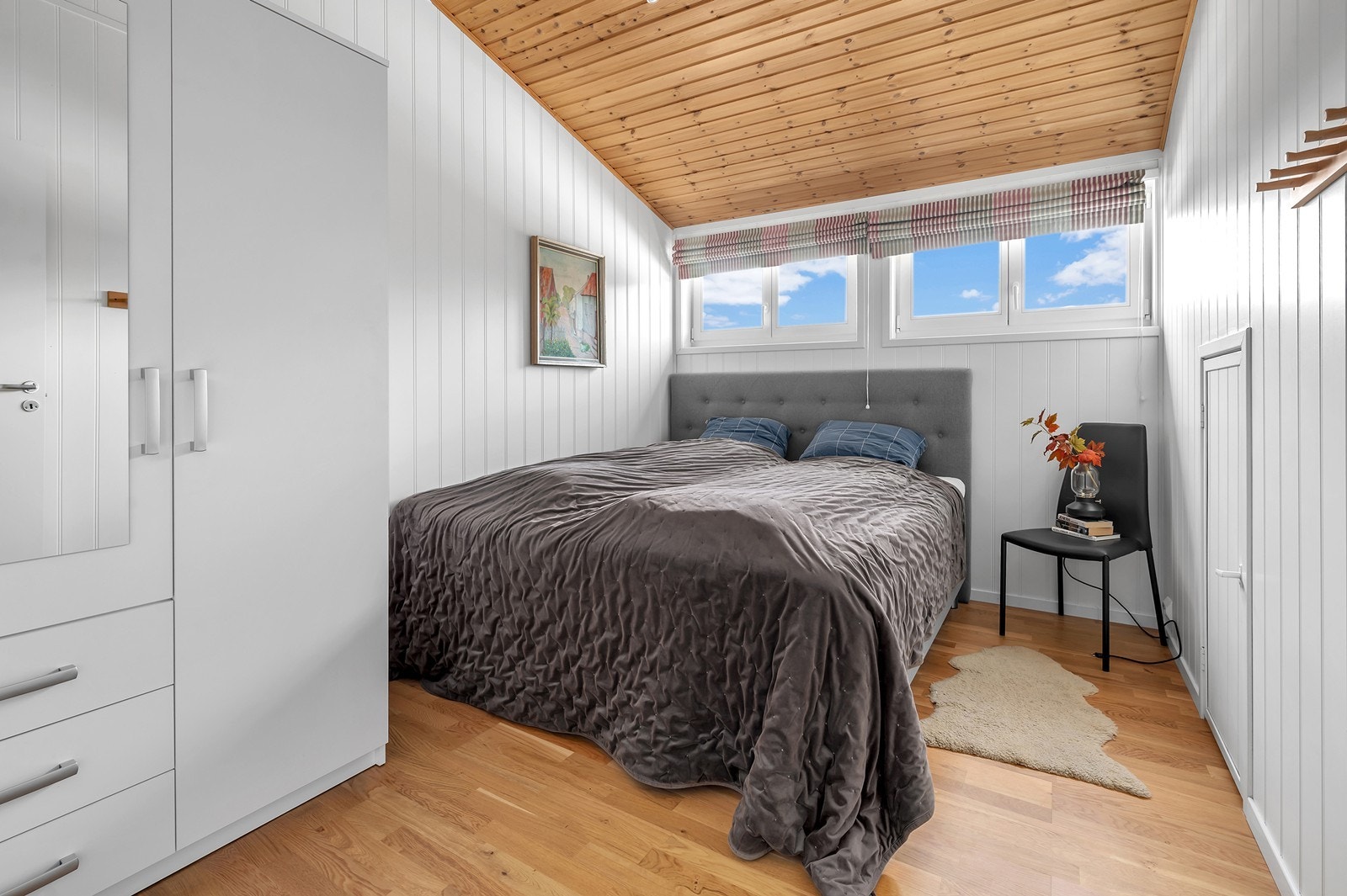 Soverom 1 loft Galleribilde