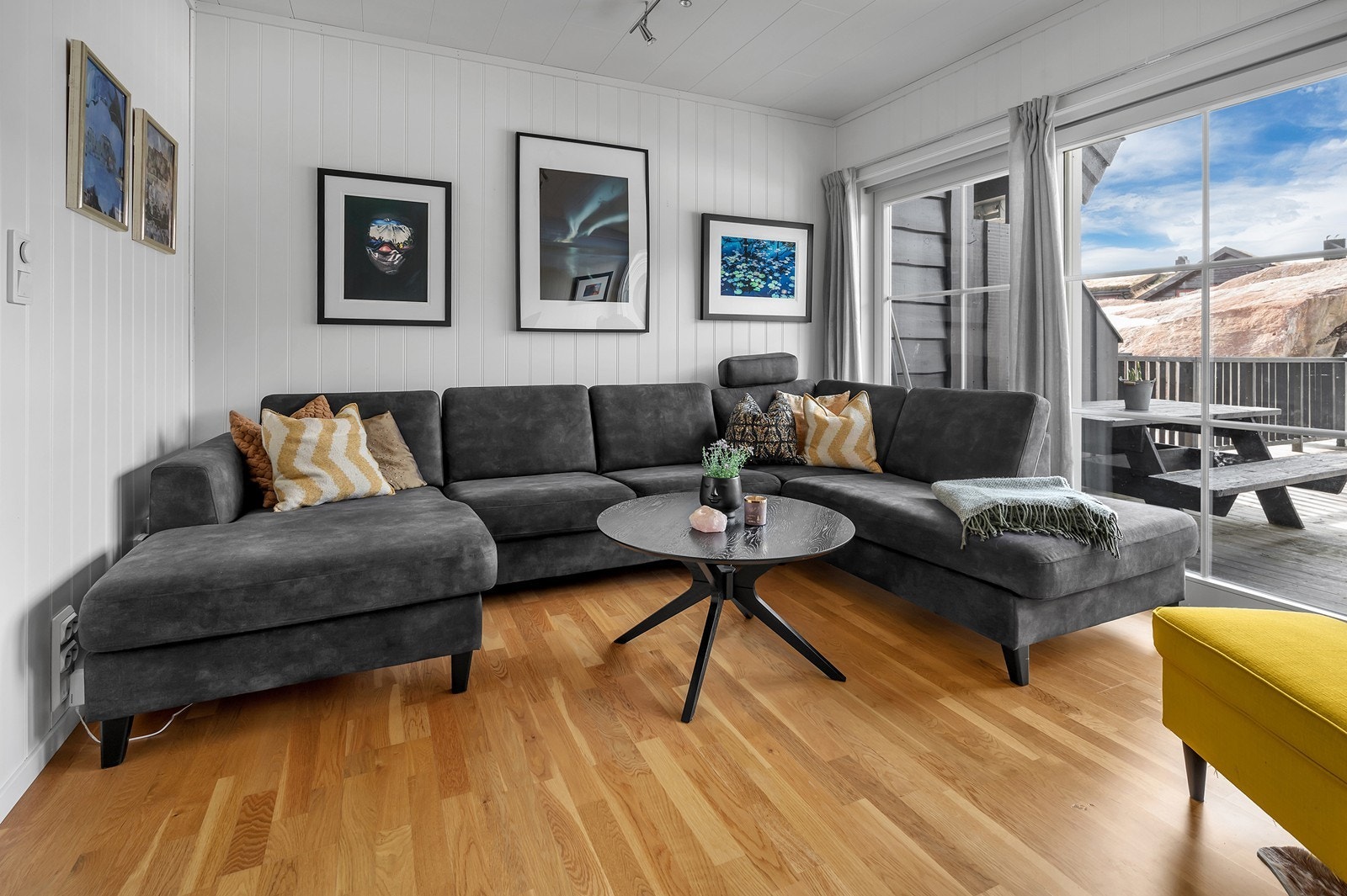 Stue 2- etasje Galleribilde