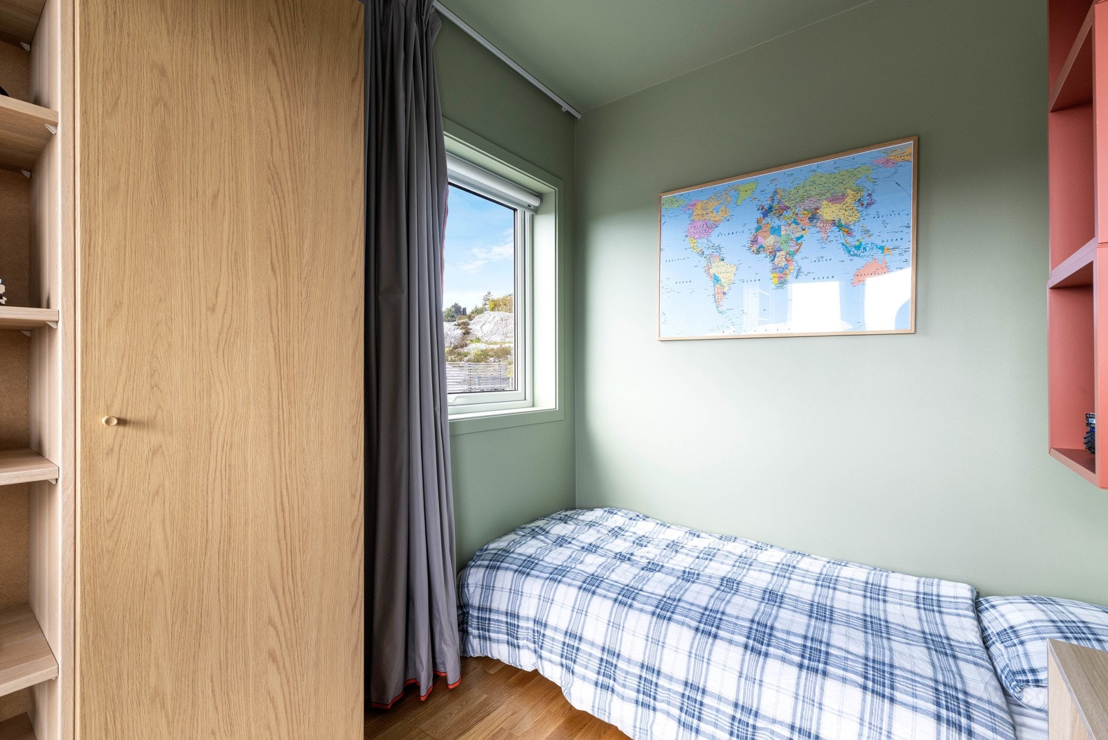 Soverom 2 i 3.etg. Galleribilde