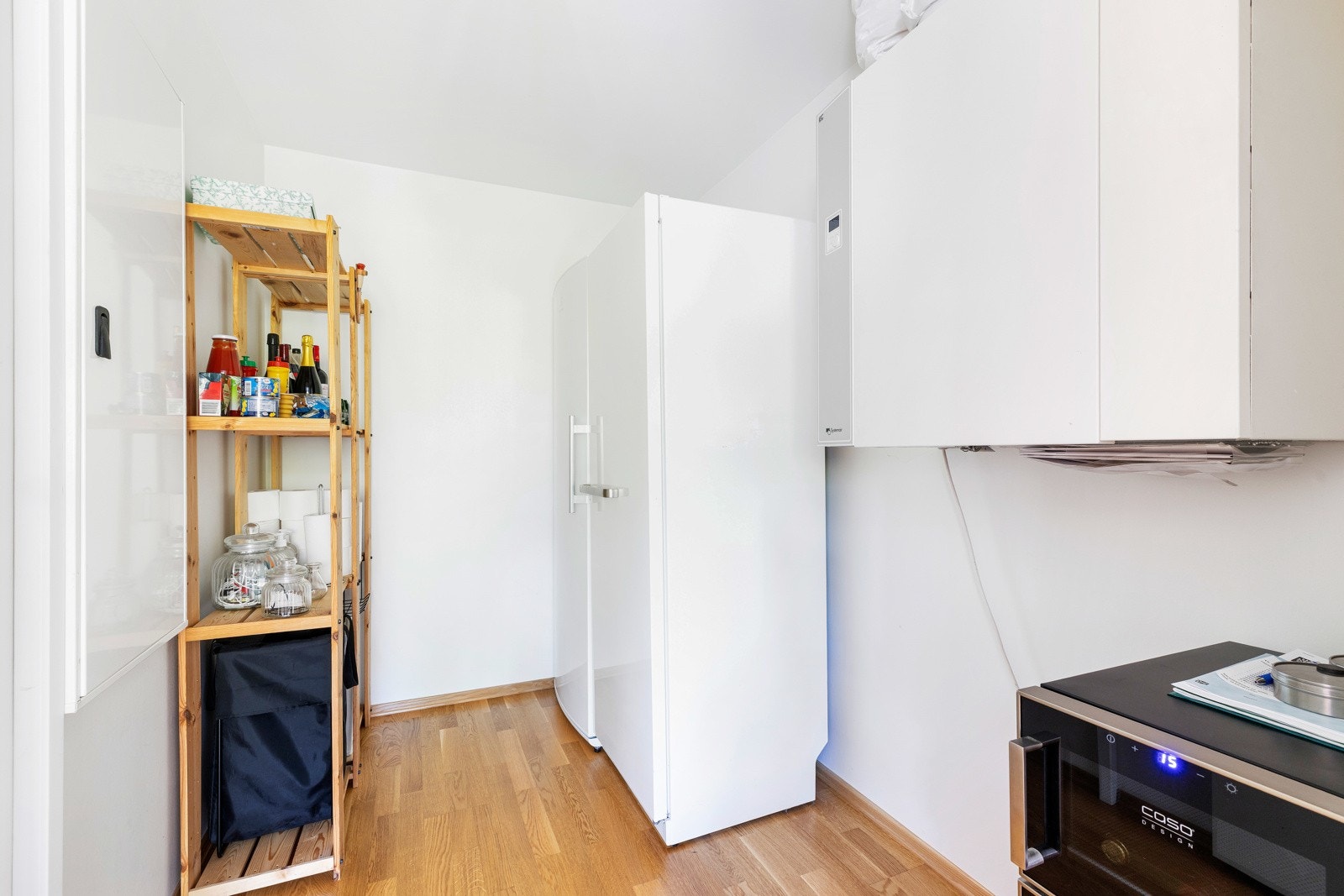 Bod/spiskammers med adkomst fra kjøkkenet. Galleribilde