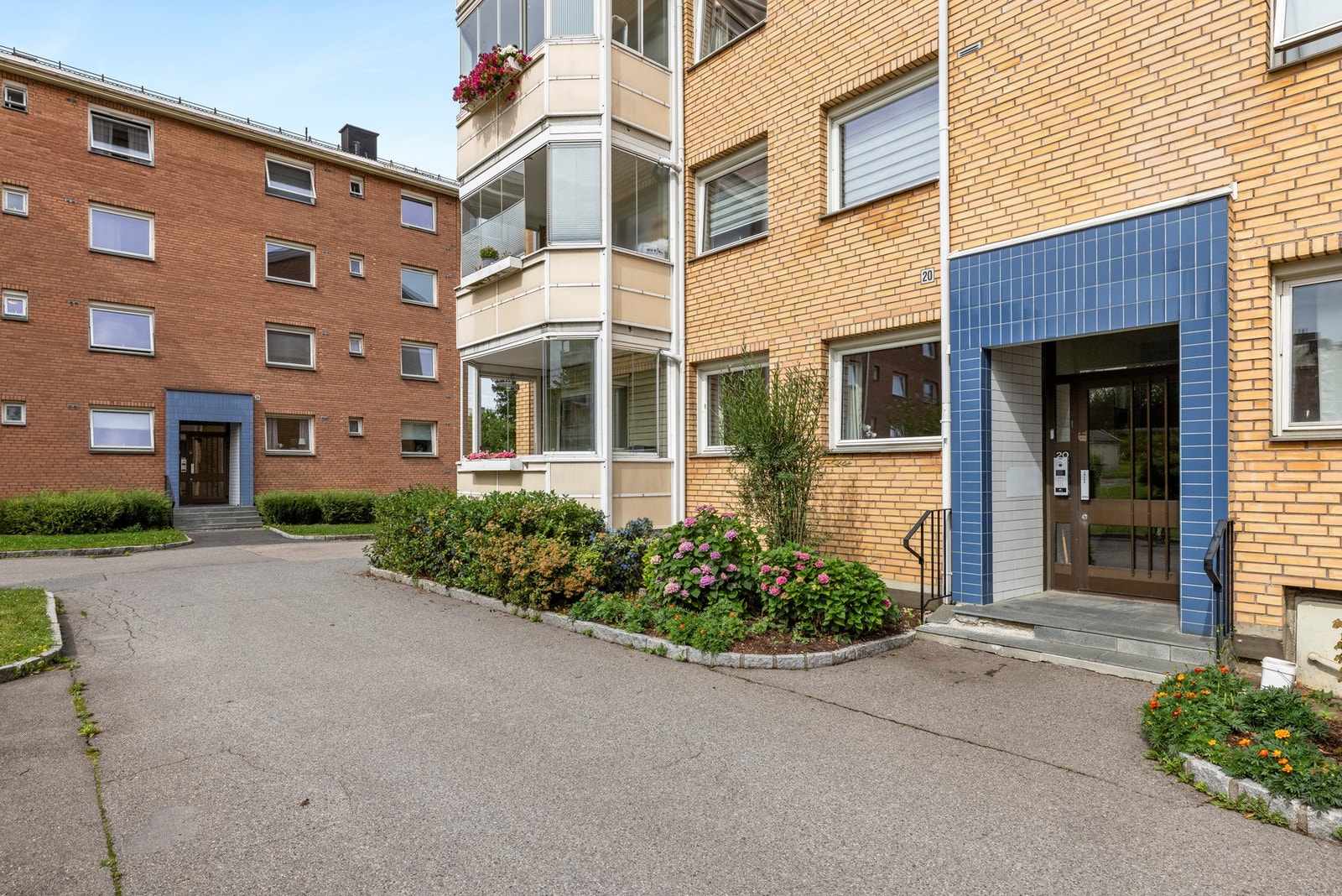 Karl Staaffs vei 20 - bakgården og fellesarealer Galleribilde