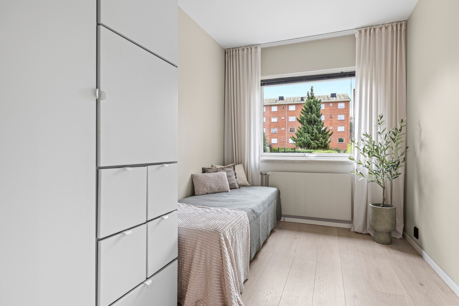 Leiligheten har hele 3 soverom Galleribilde