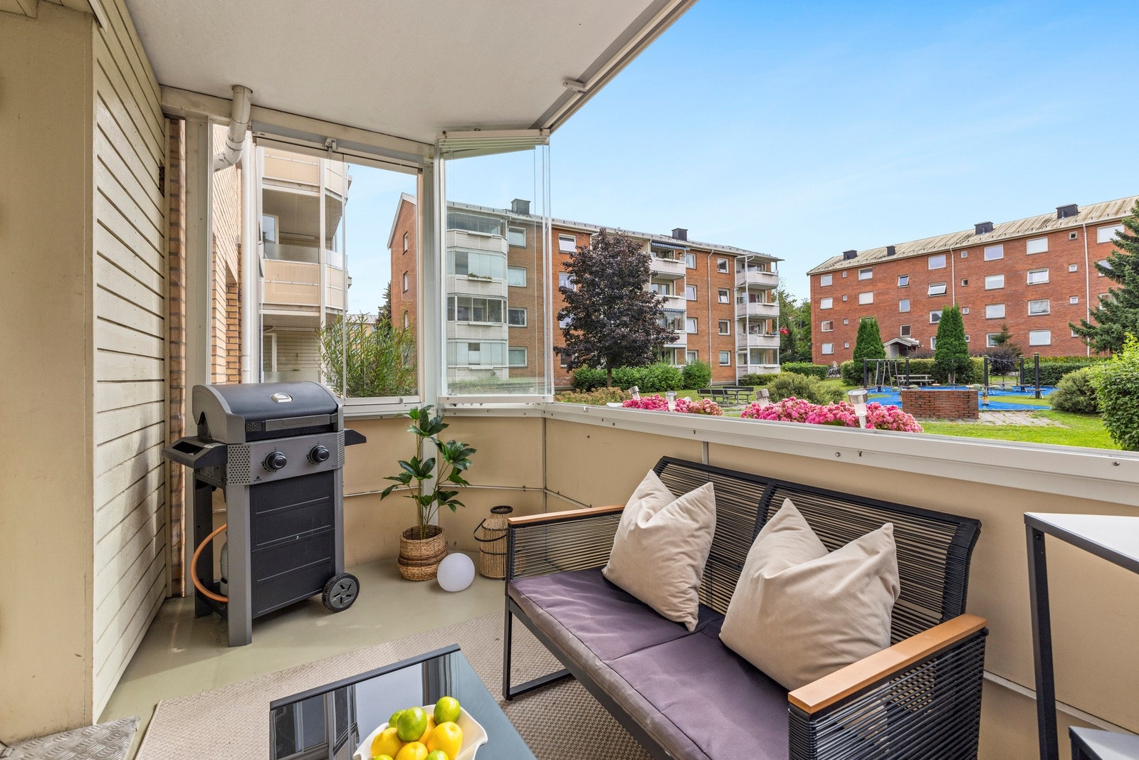 Dette er en sjelden 4-roms som er nylig oppusset på populære Ulven! Galleribilde