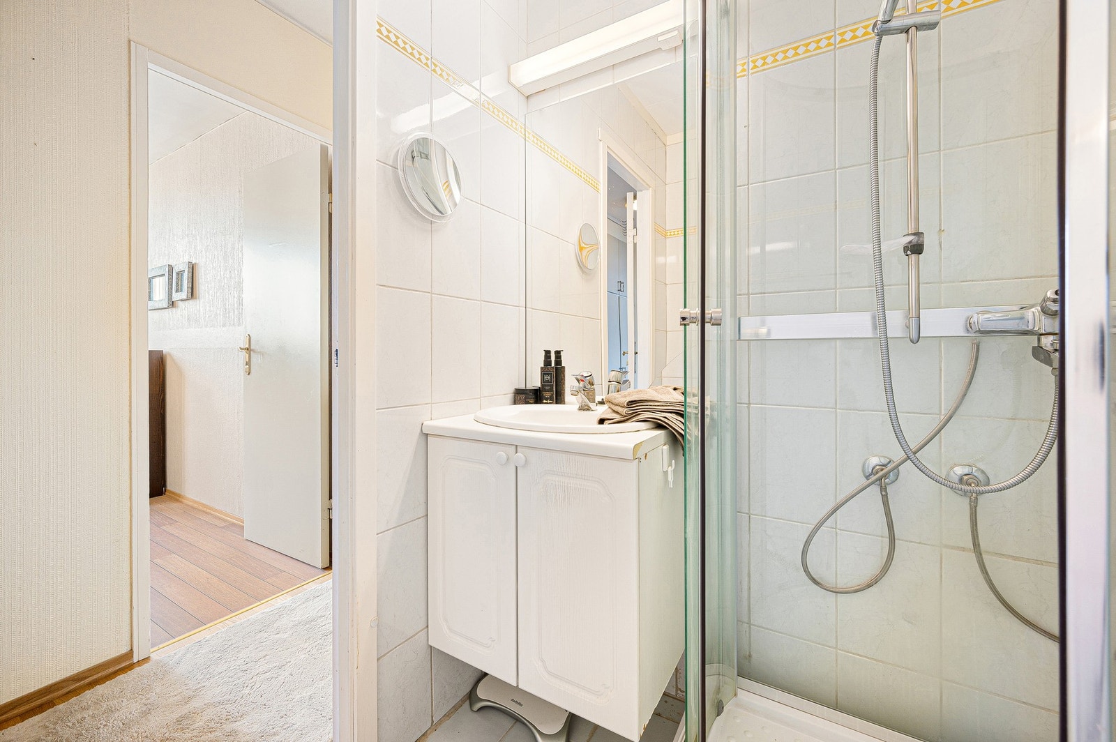 Bad og toalett er separert. Galleribilde