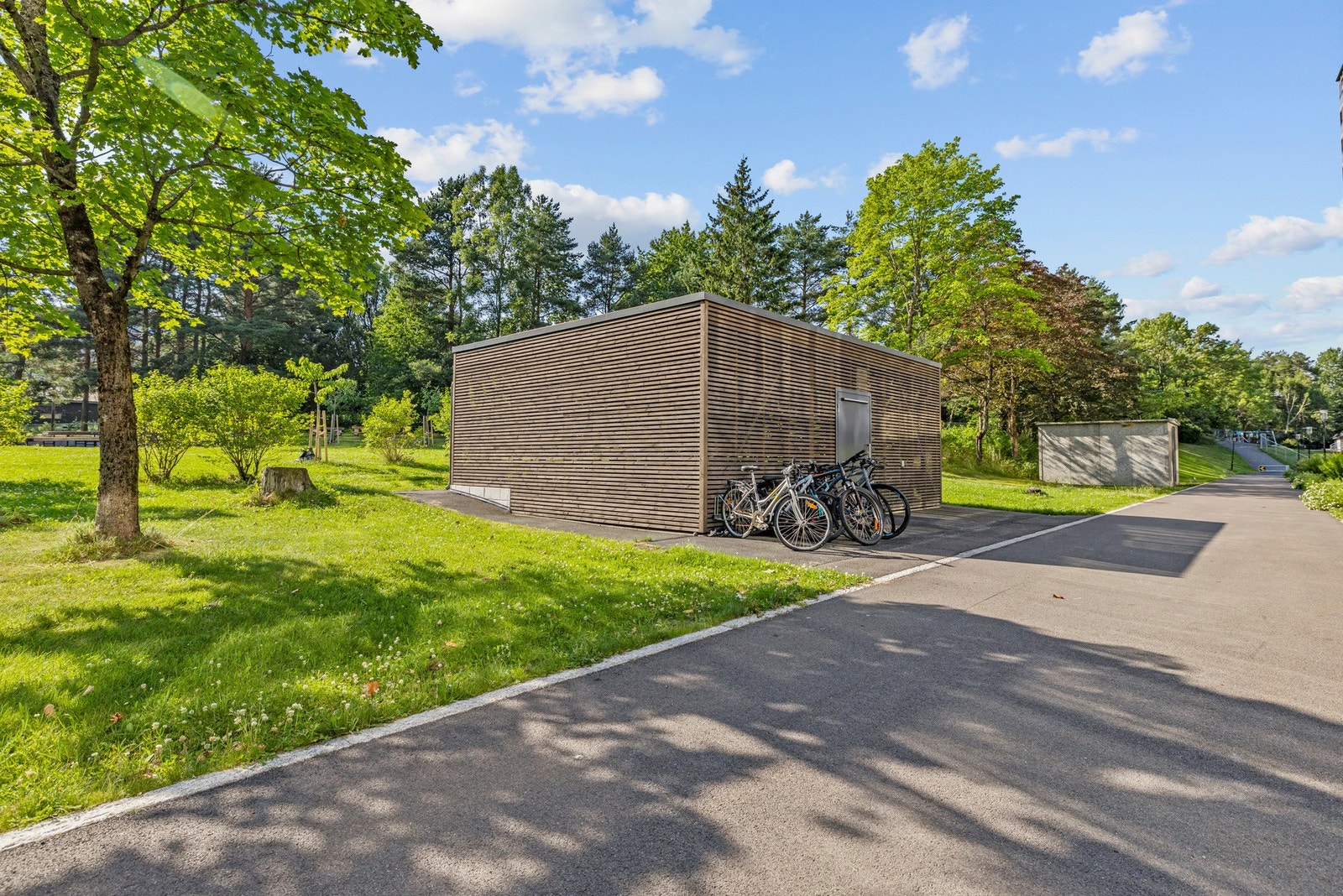 Sykkelparkering. Galleribilde