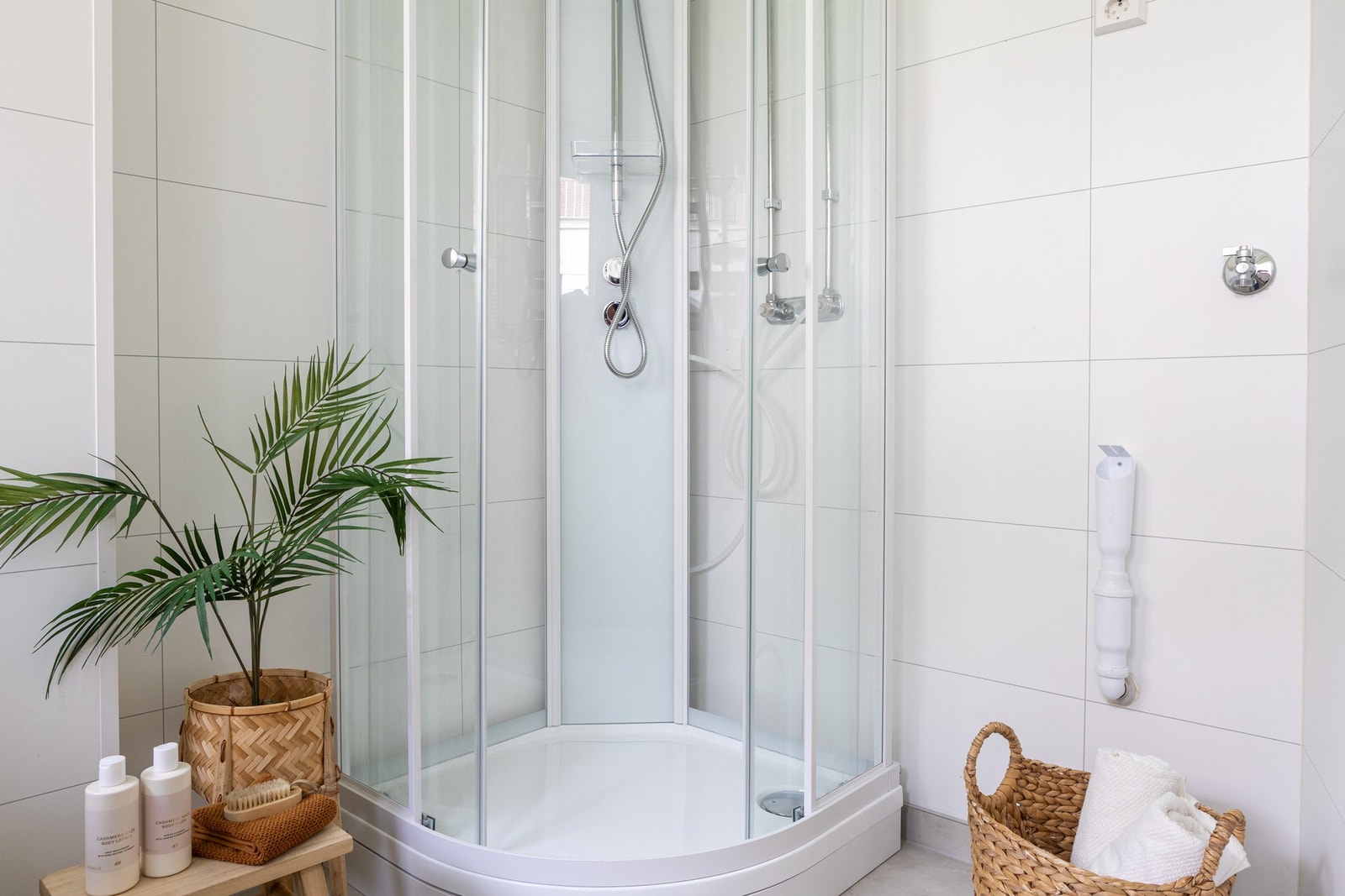 Baderommet er overflateoppusset i 2025. Galleribilde