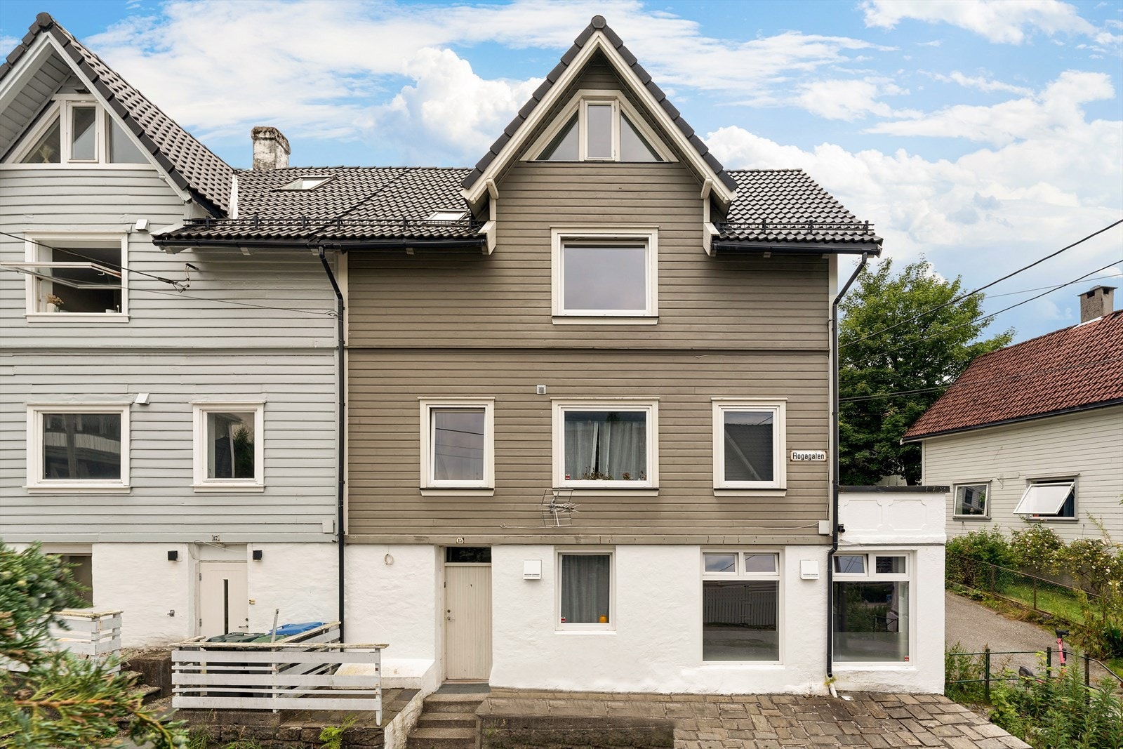 - Lite sameie bestående av kun tre eierseksjoner - Galleribilde