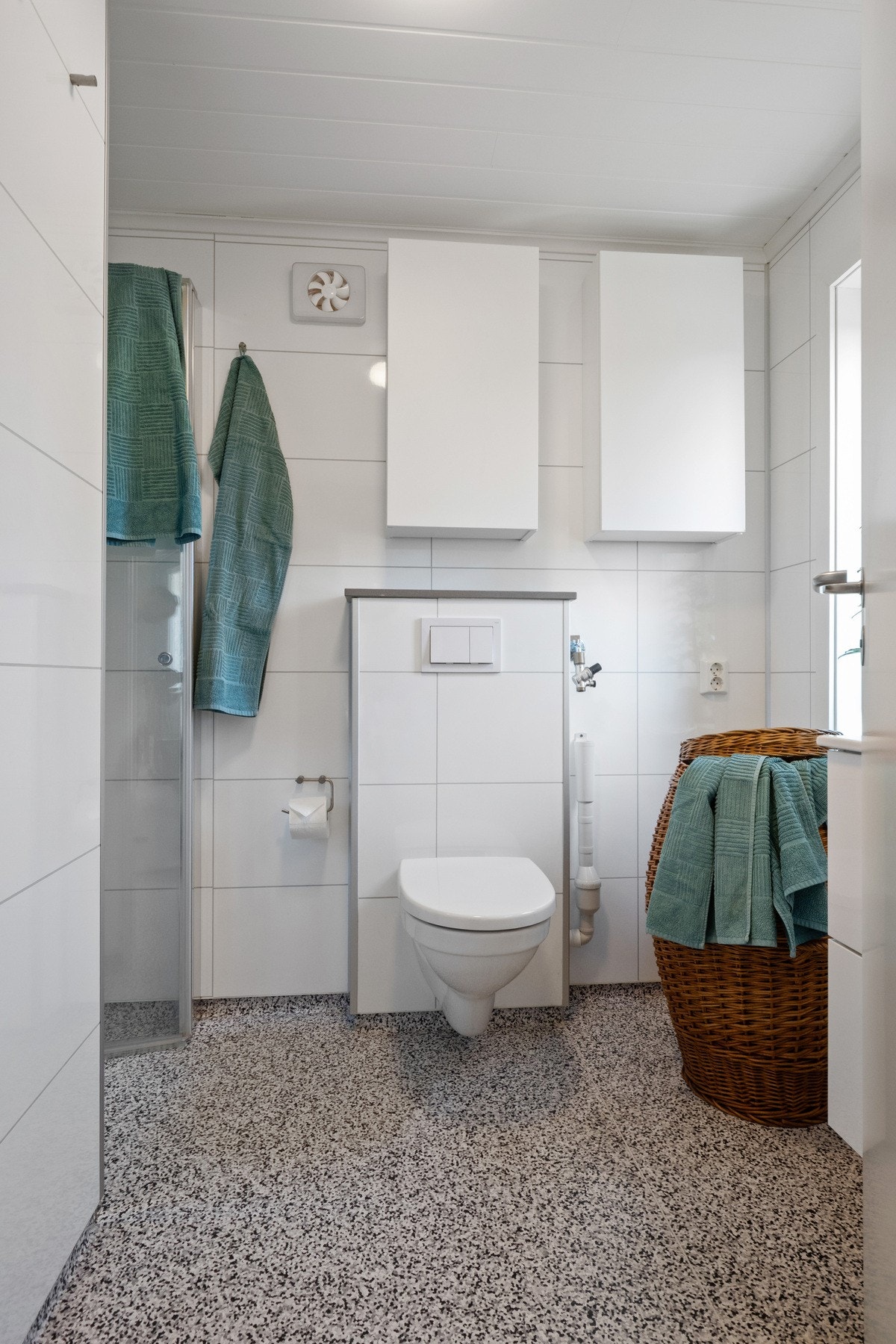 Nyere delikat bad Galleribilde