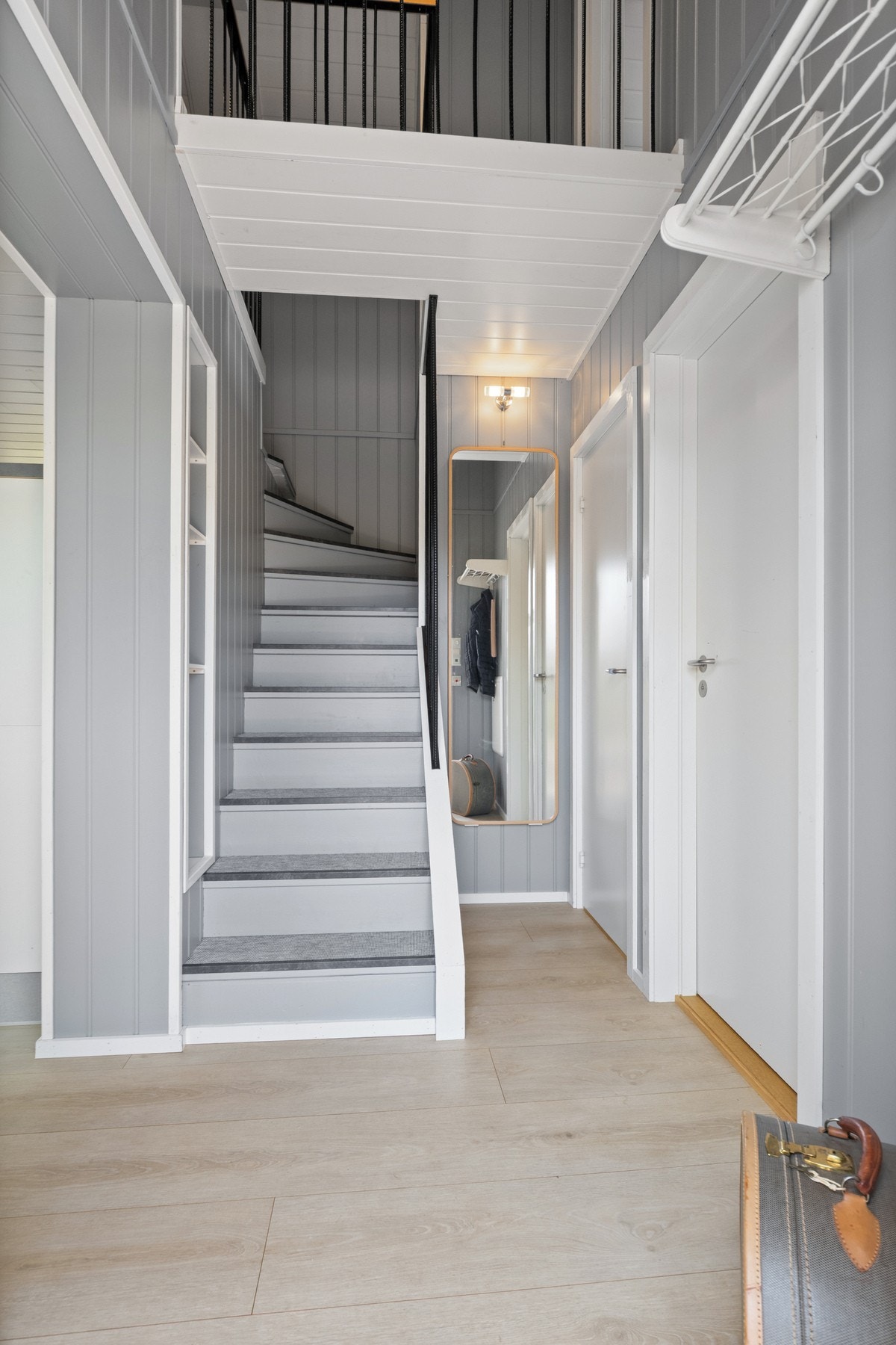 Trapp opp til 2. etg. Galleribilde